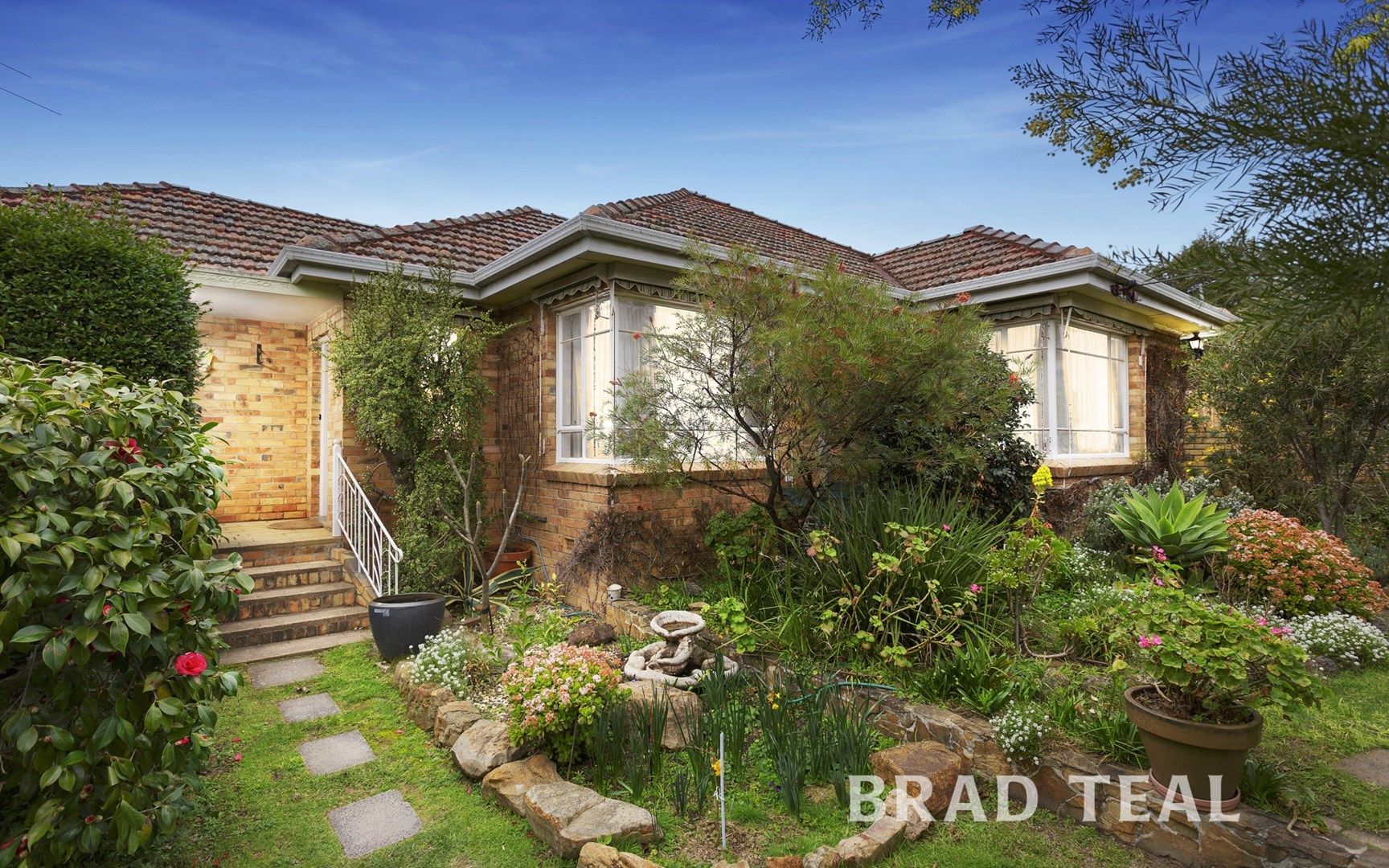 30 Glenview Road, Strathmore VIC 3041, Image 0