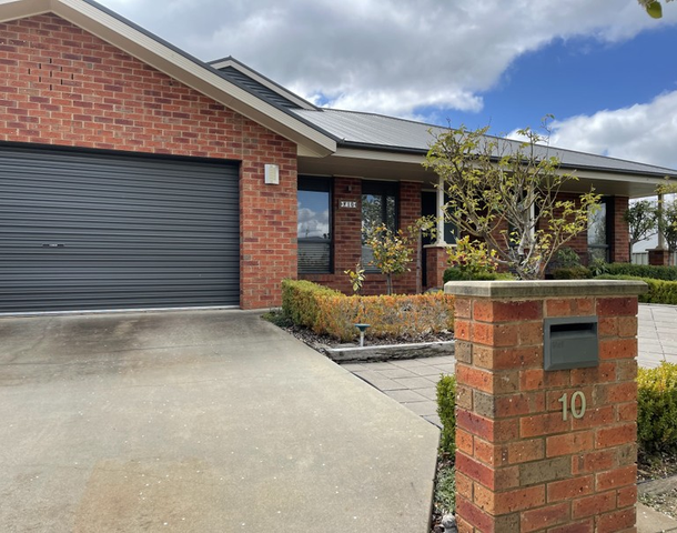 10 Burgun Drive, Tumbarumba NSW 2653