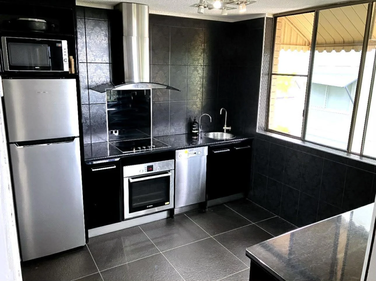 Additional image 6 of 7/242 Esplanade, Pialba QLD 4655