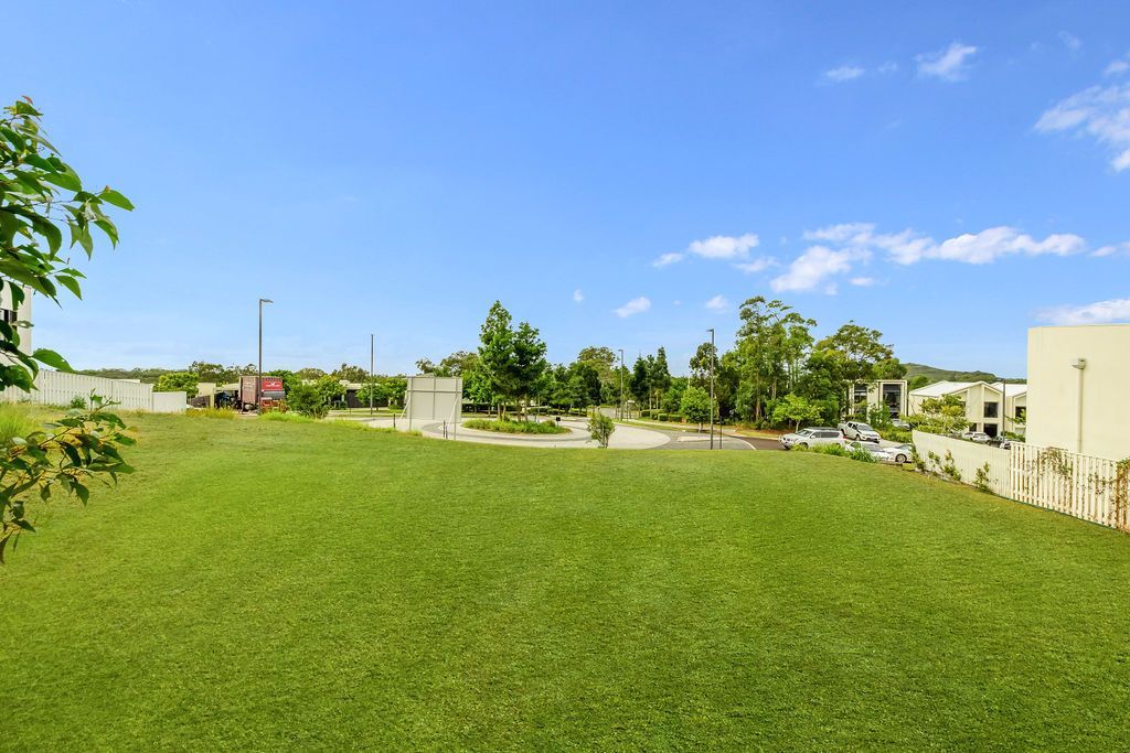 2 Curlew Way, Peregian Springs Property History & Address Research