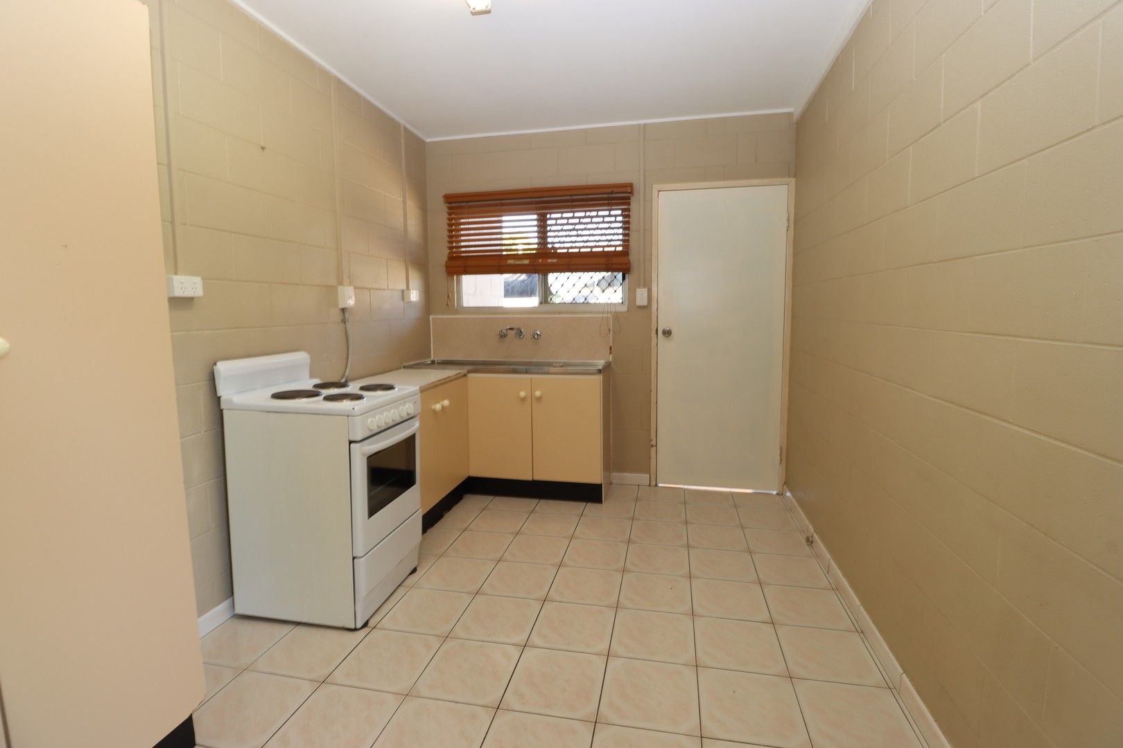 1 bedrooms Apartment / Unit / Flat in Unit 4/41 Duchess Rd MOUNT ISA QLD, 4825