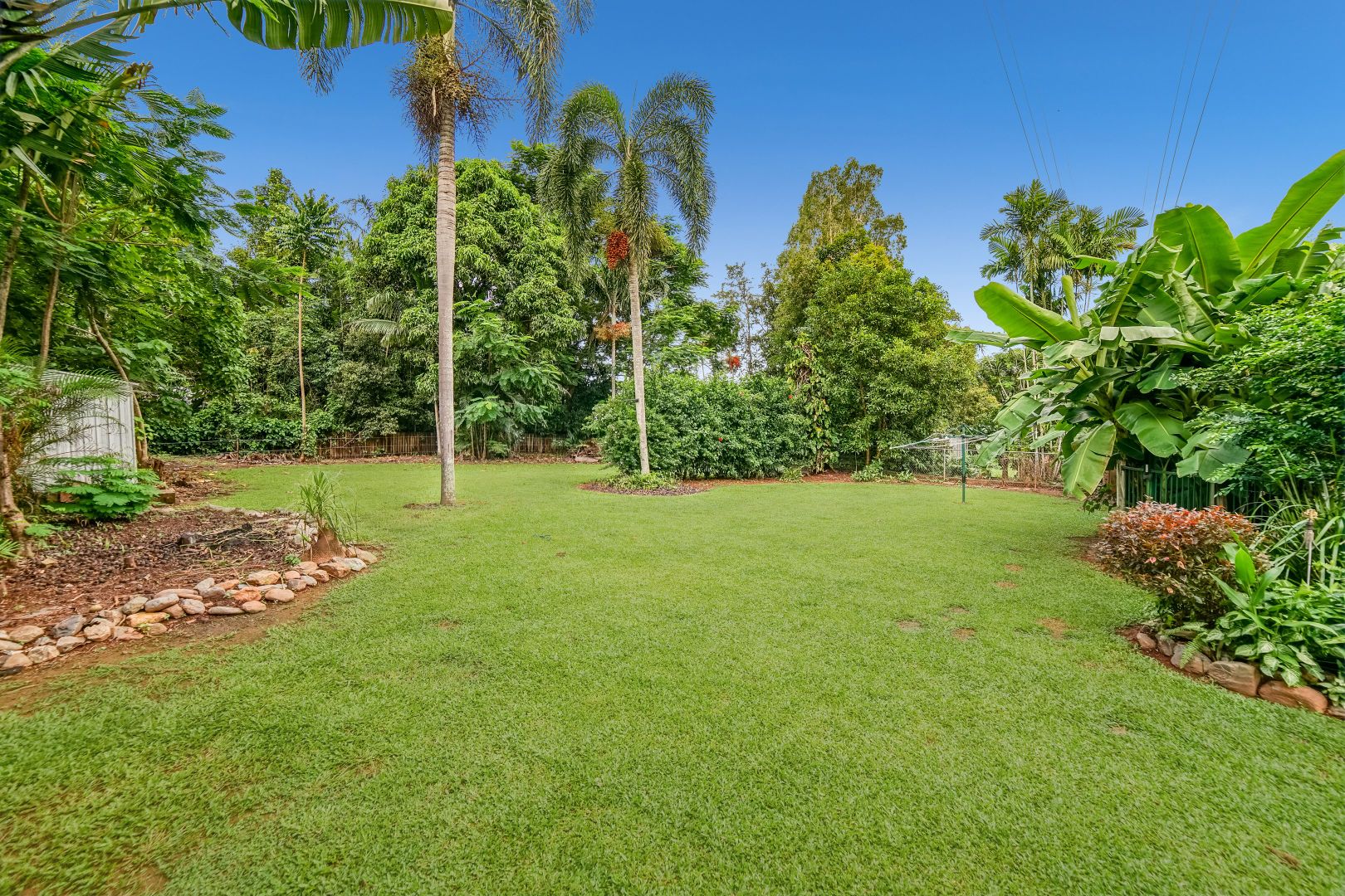 35 Caramar Crescent, Caravonica QLD 4878, Image 2