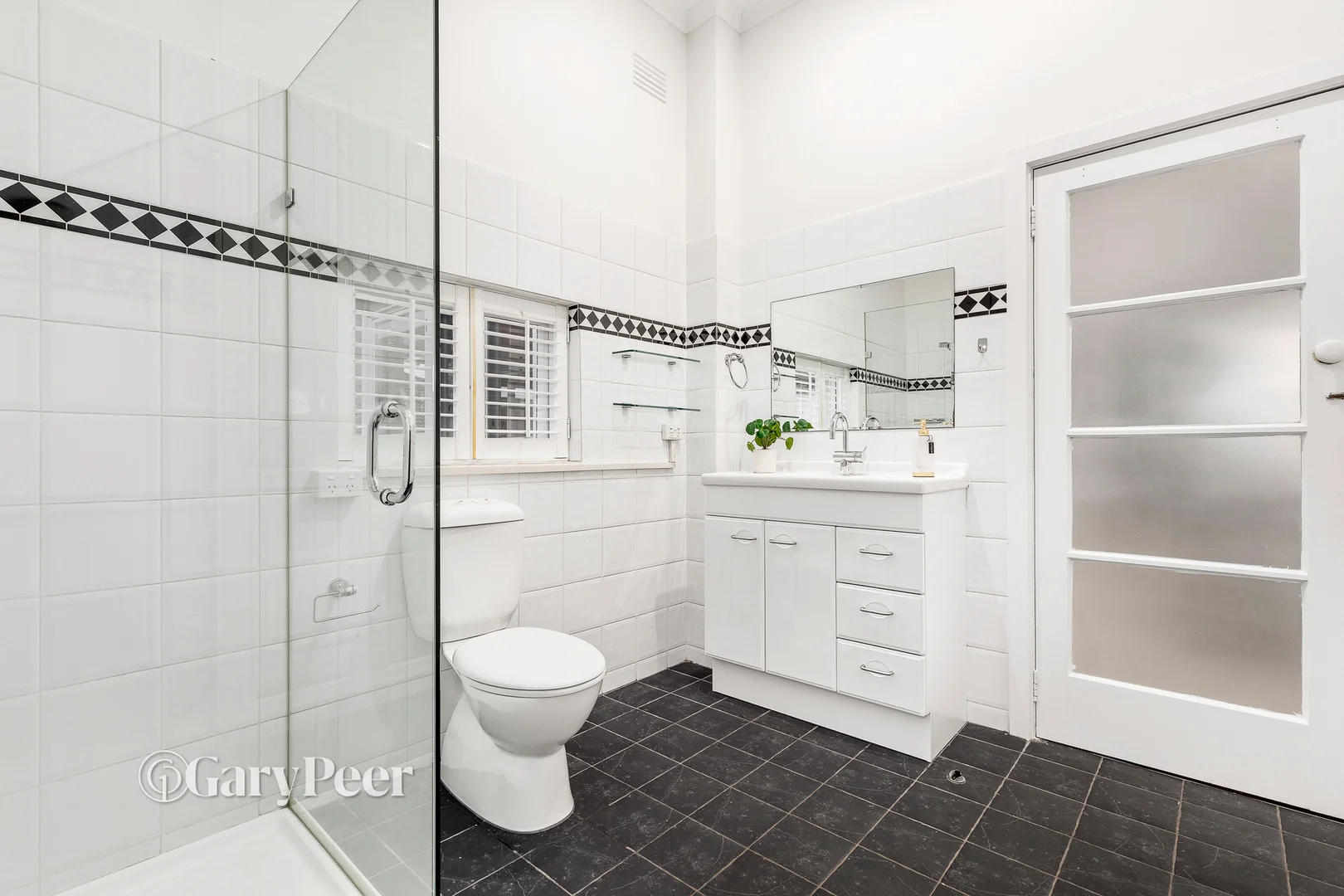 Additional image 14 of 28 Fitzgibbon Crescent, Caulfield North VIC 3161