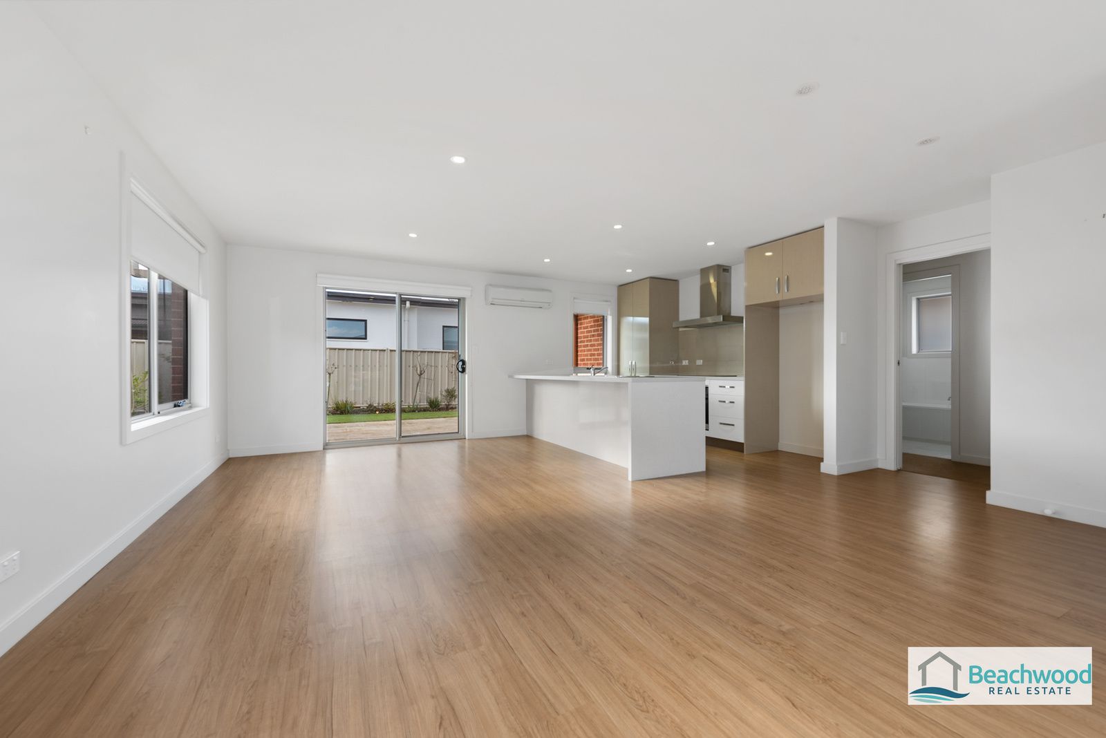 2/12 Links Court, Shearwater TAS 7307, Image 1