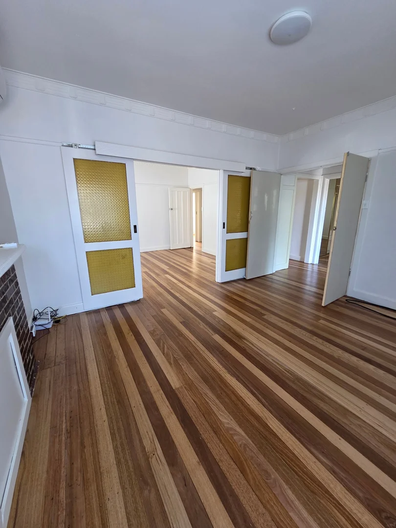 Additional image 5 of 1/1327 Centre Rd, Clayton VIC 3168