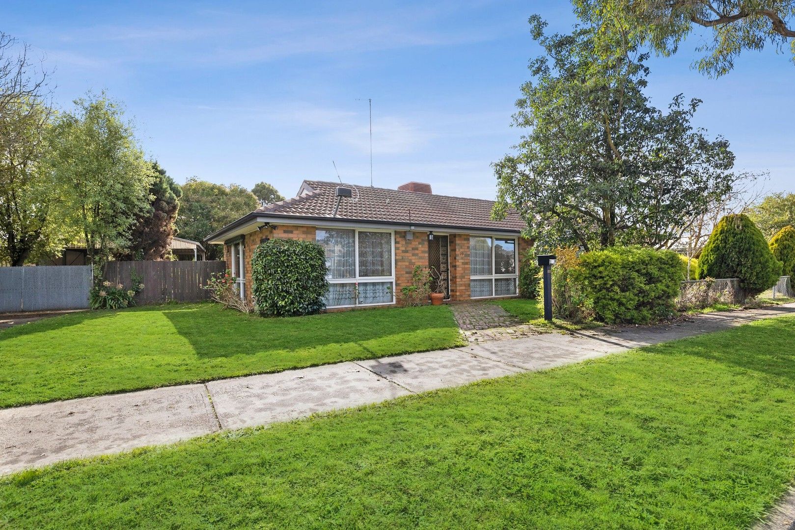 20 Kent Street, Sebastopol VIC 3356 House For Rent 380 Domain