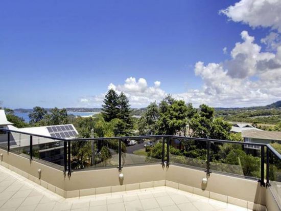 13 Spoon Bay Road, FORRESTERS BEACH NSW 2260, Image 2