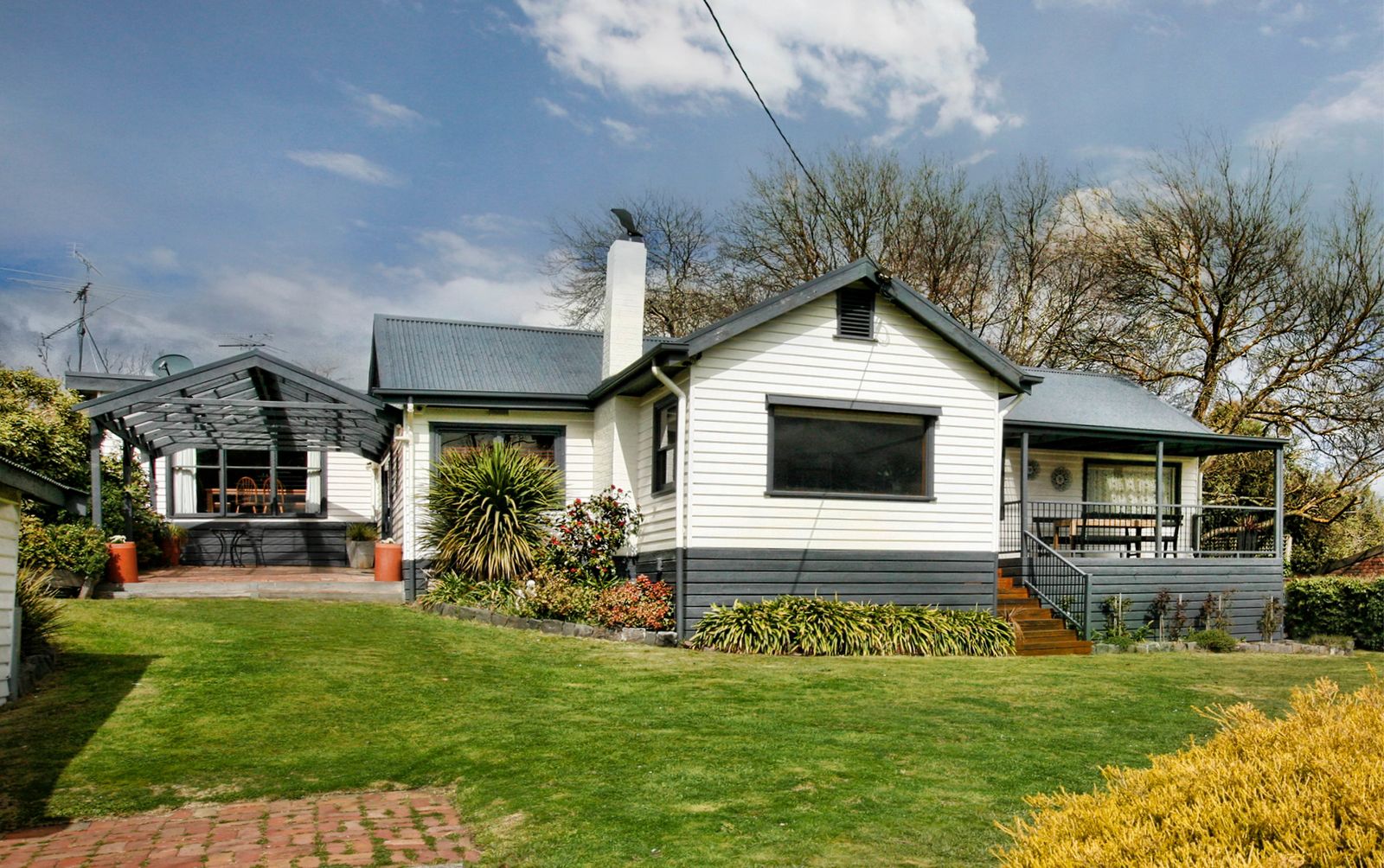 9 Fisher Street, Gisborne VIC 3437, Image 0