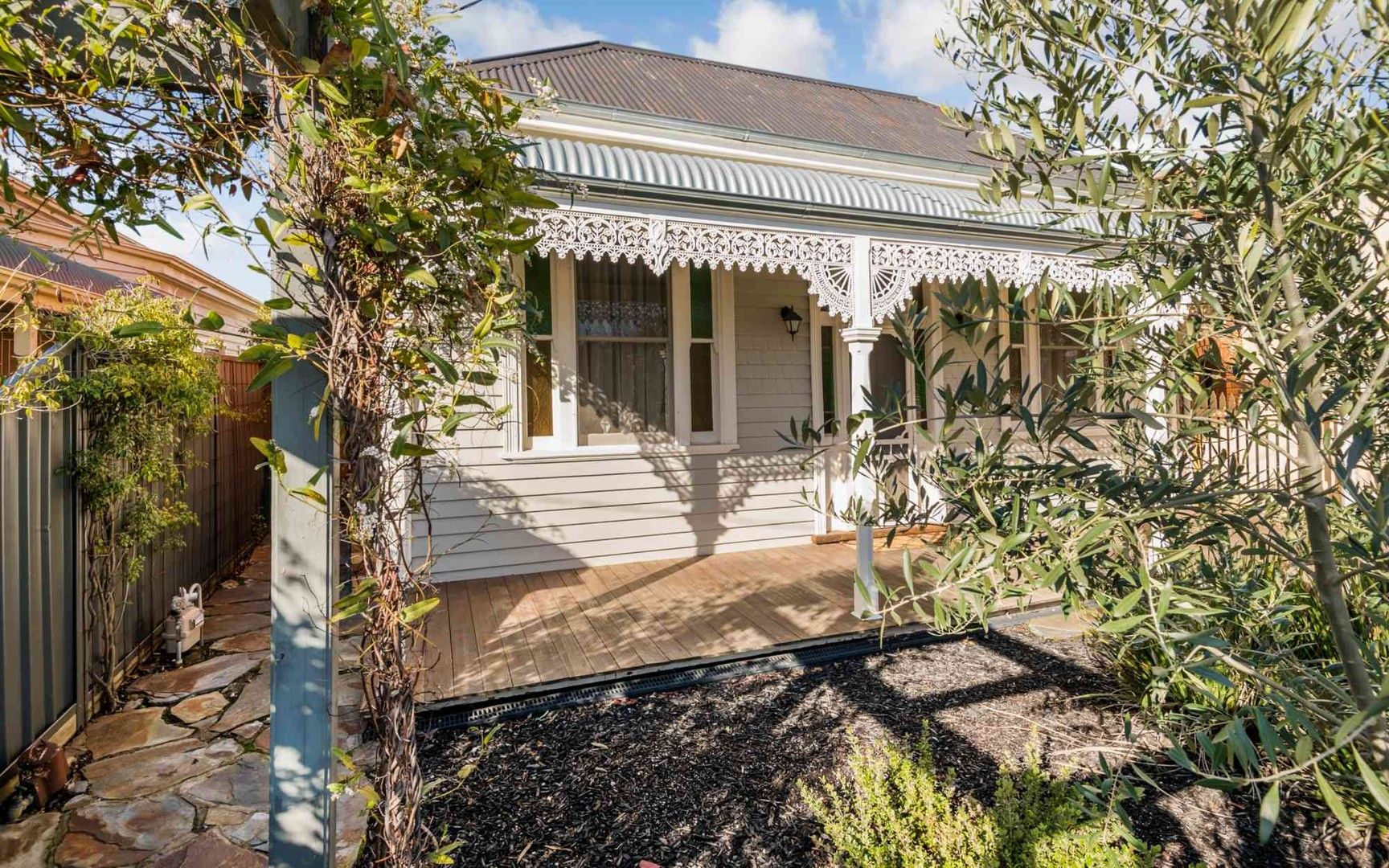 4 bedrooms House in 11 Palmerston  Street BENDIGO VIC, 3550
