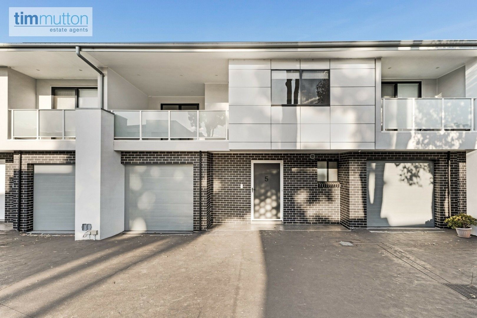 4 bedrooms Townhouse in 5/63 Picnic Point Rd PANANIA NSW, 2213