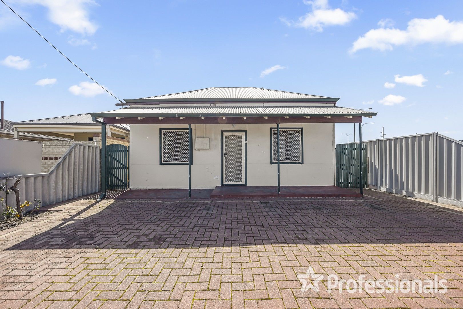 8 Railway Parade, Midland WA 6056, Image 1