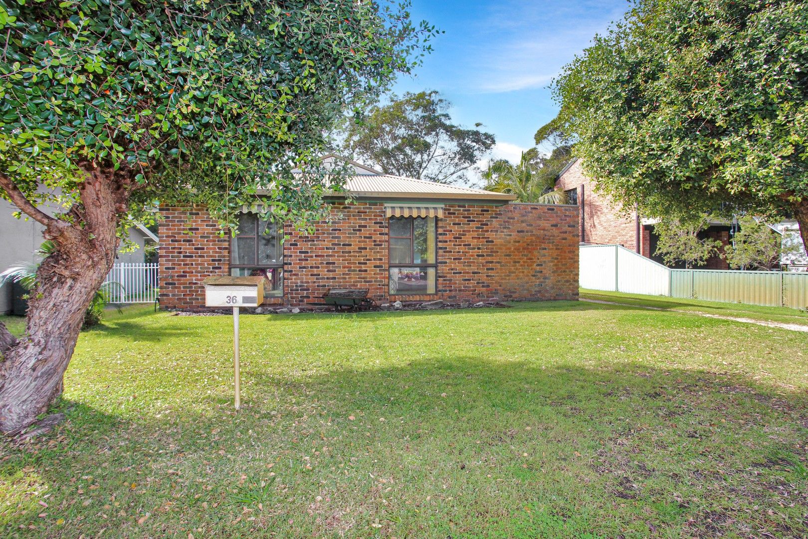 36 Kurrawong Avenue, Hawks Nest NSW 2324, Image 0