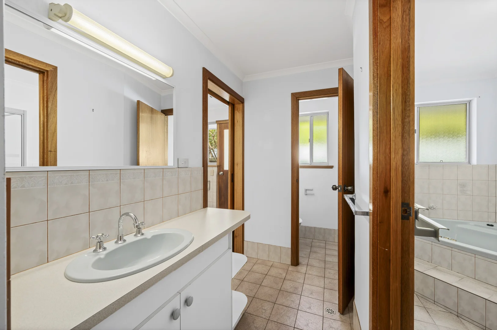 Additional image 15 of 2 Andrew Henning Place, Willunga SA 5172