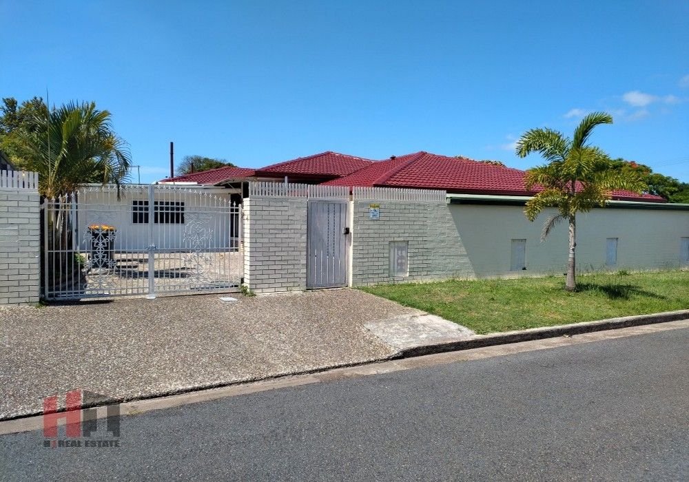 1 bedrooms House in Rm4/57 Chauvin Street ROBERTSON QLD, 4109