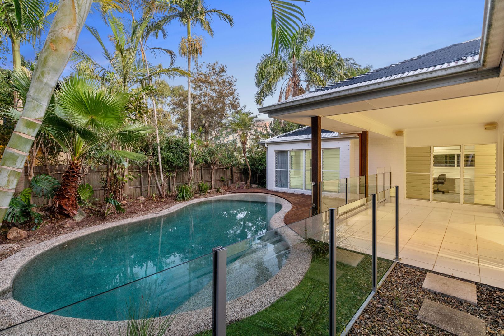 4 bedrooms House in 13 Centenary Heights Road COOLUM BEACH QLD, 4573