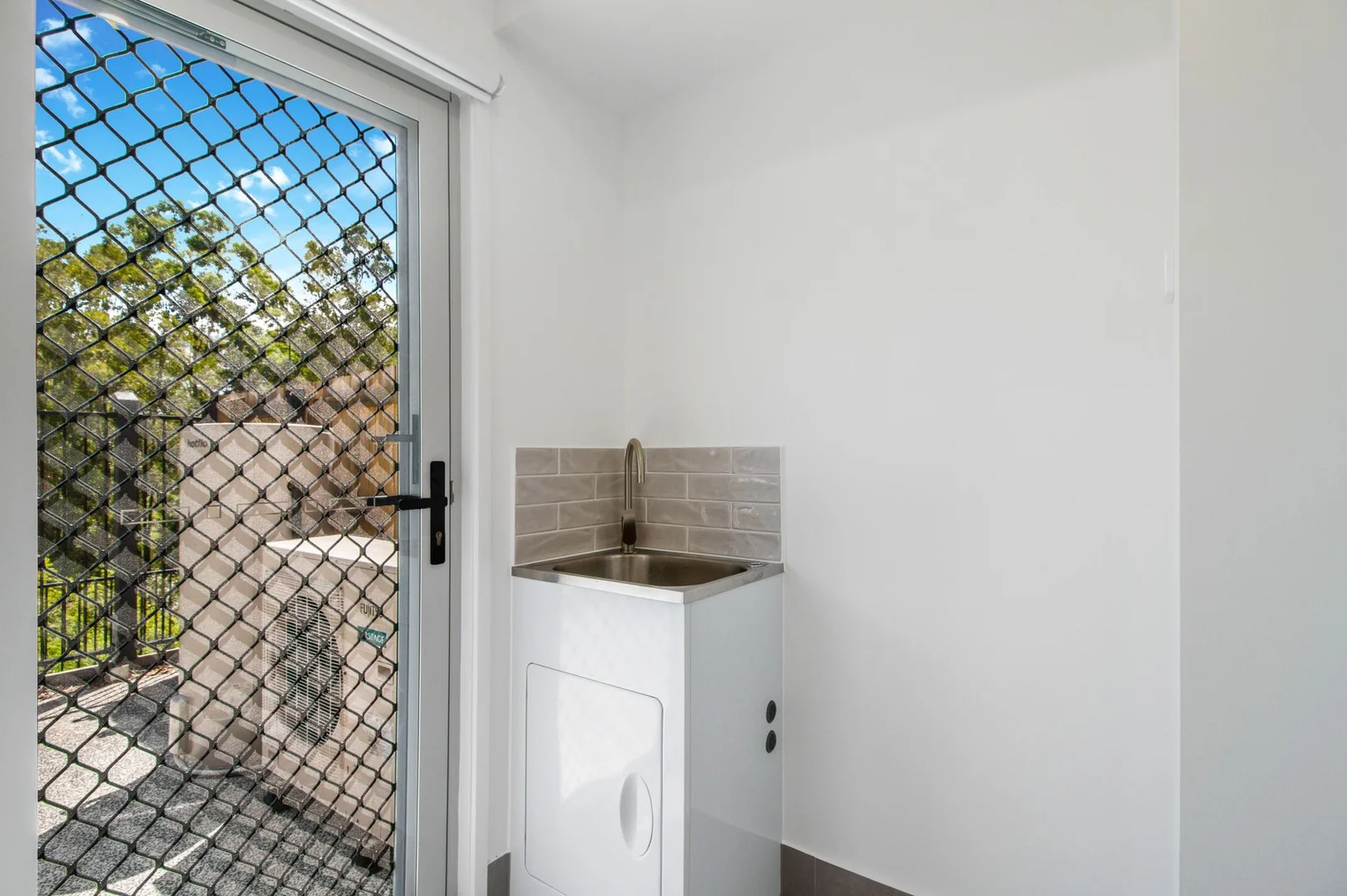 Additional image 7 of 142 The Heights Boulevard, Pimpama QLD 4209