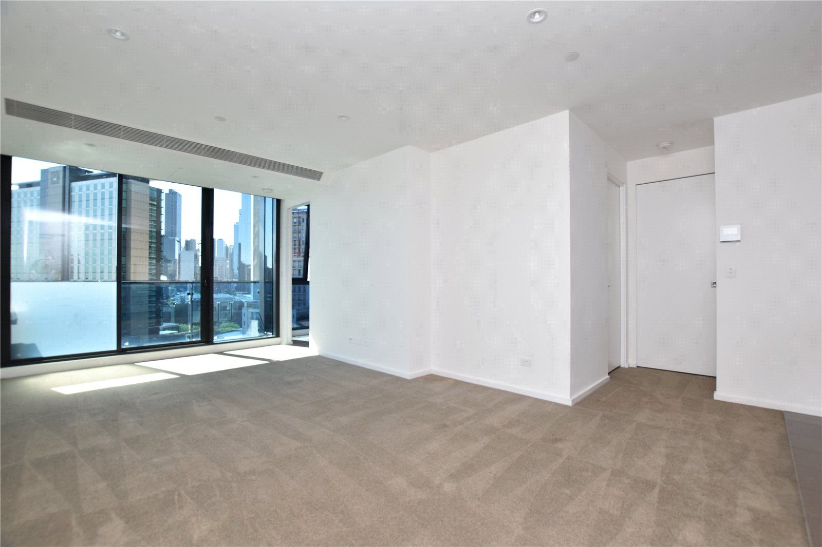 2 bedrooms Apartment / Unit / Flat in 1207/1 Balston Street SOUTHBANK VIC, 3006