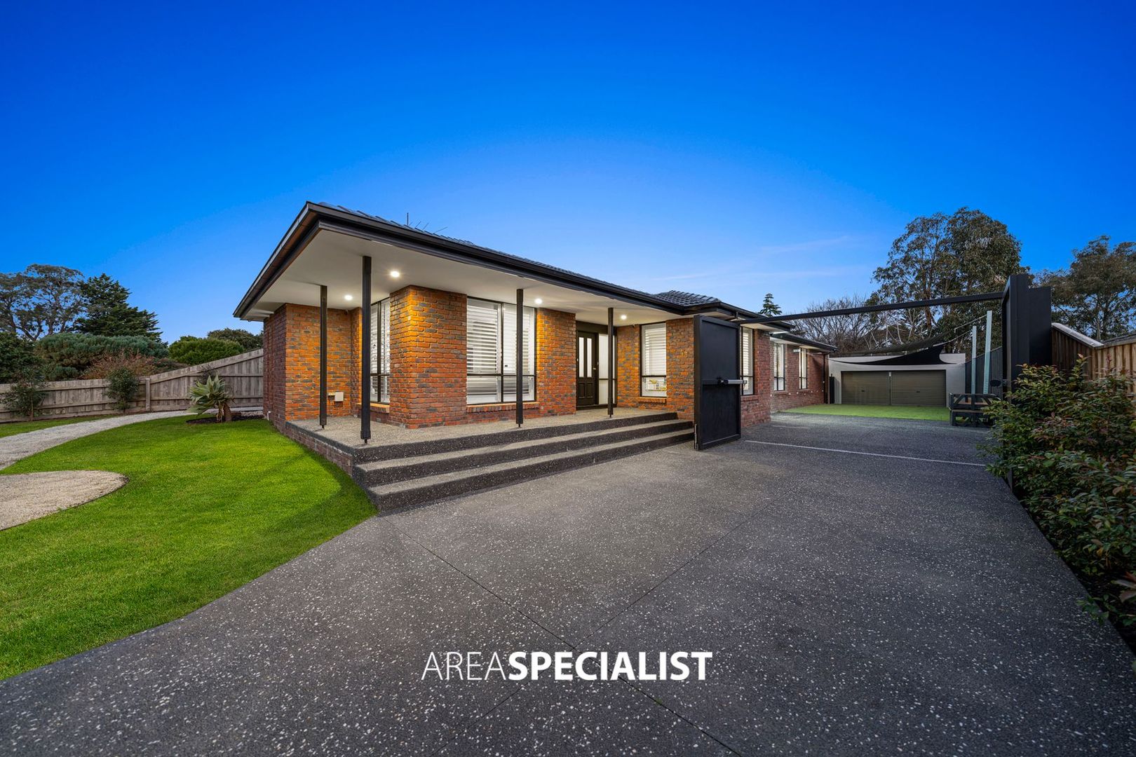 43 The Grange , Hampton Park Property History & Address Research Domain