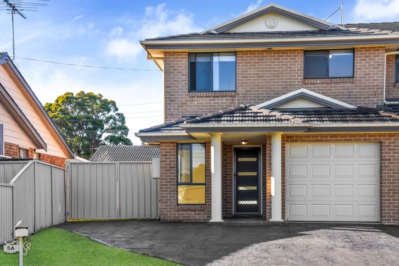 3 bedrooms Duplex in 5A Wodrow Place ROOTY HILL NSW, 2766