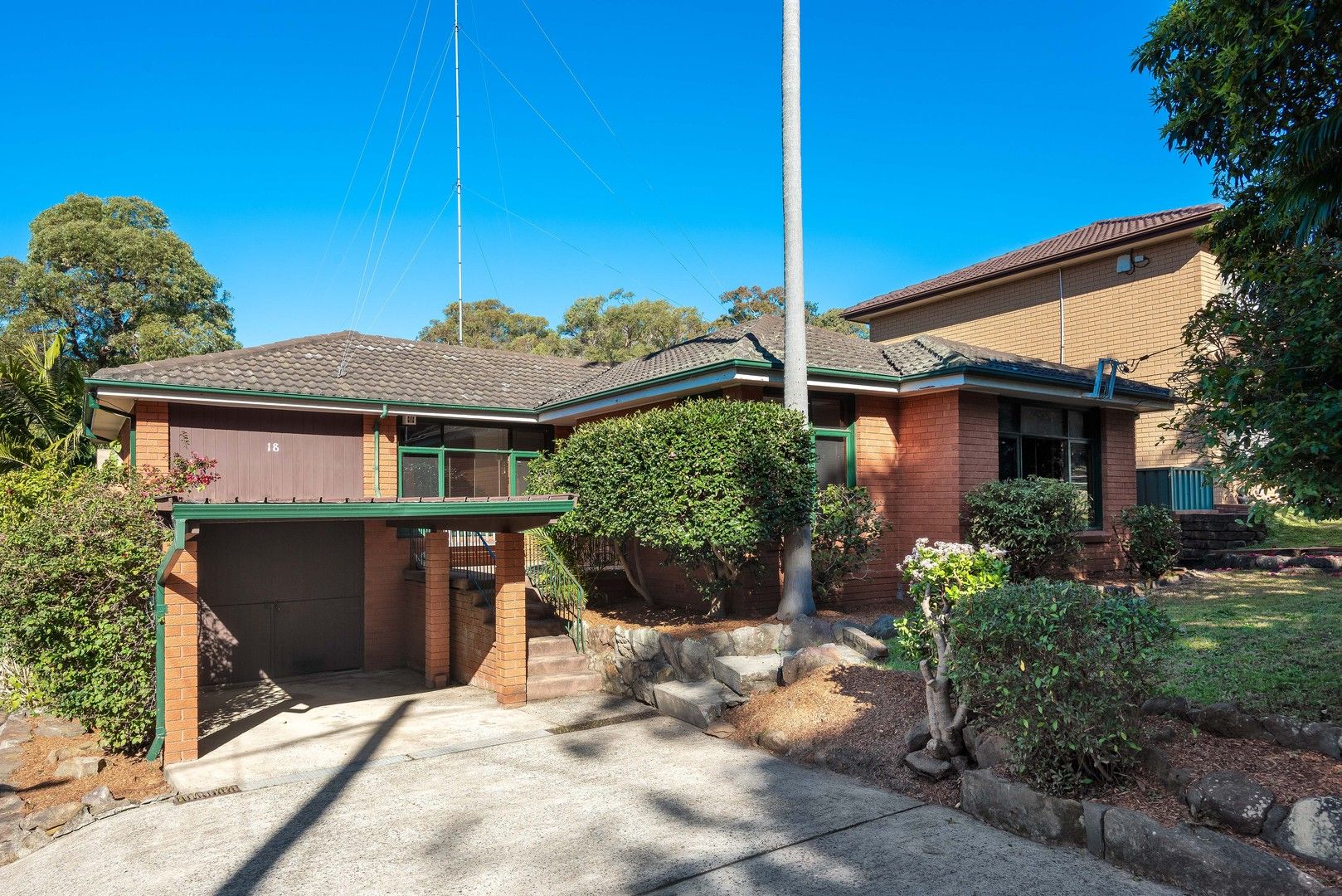 18 Inelgah Road, Como NSW 2226, Image 0