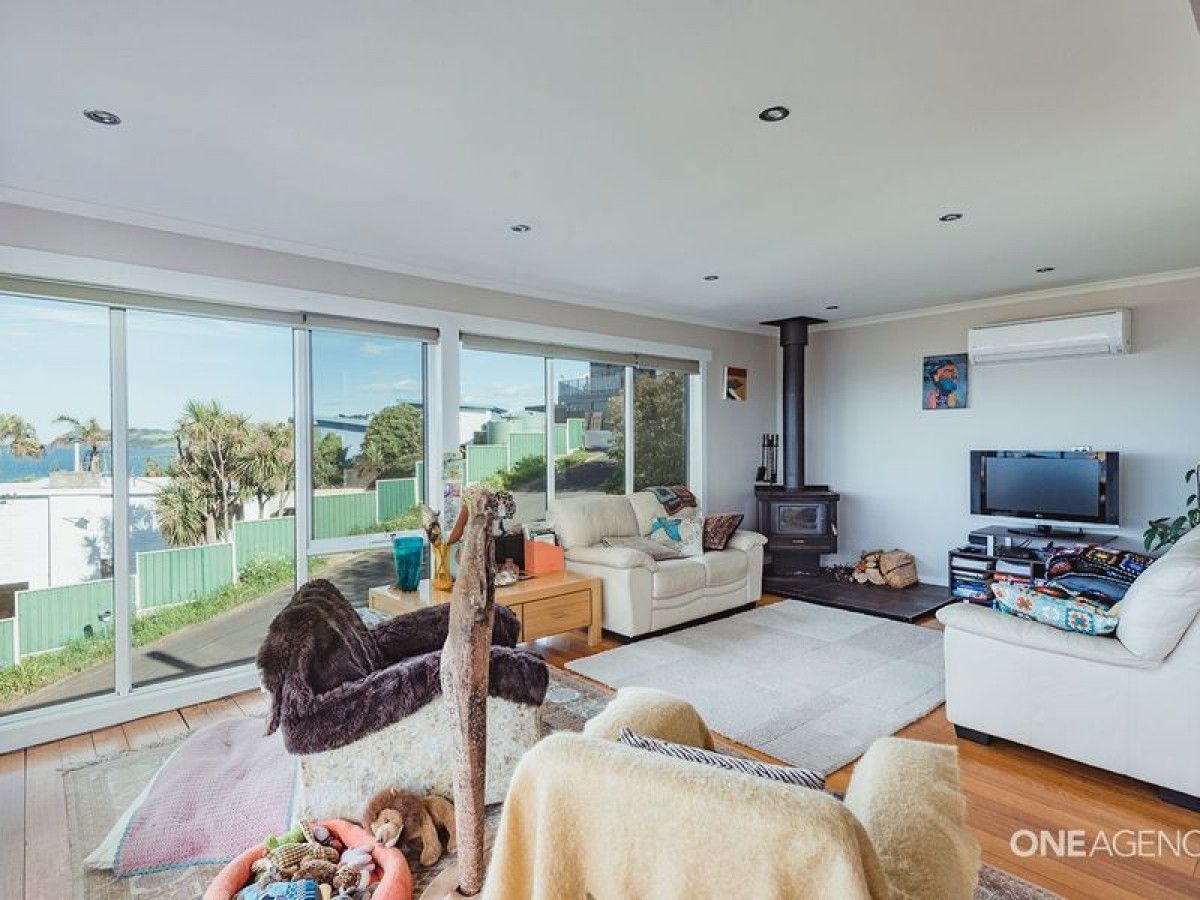 15 Moore Street, Boat Harbour Beach TAS 7321, Image 2