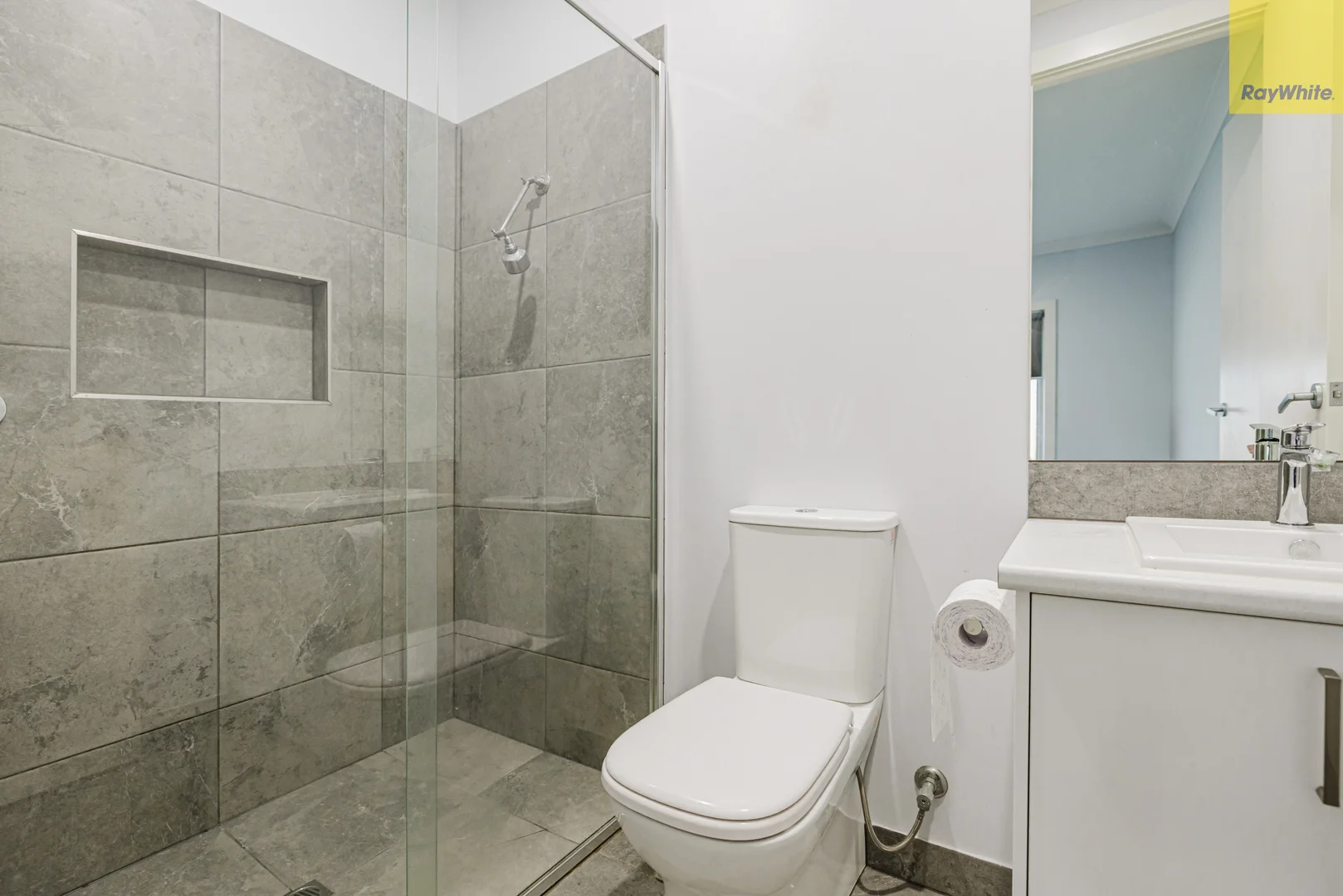 Additional image 6 of 2/58 Inglis Street, Ballan VIC 3342