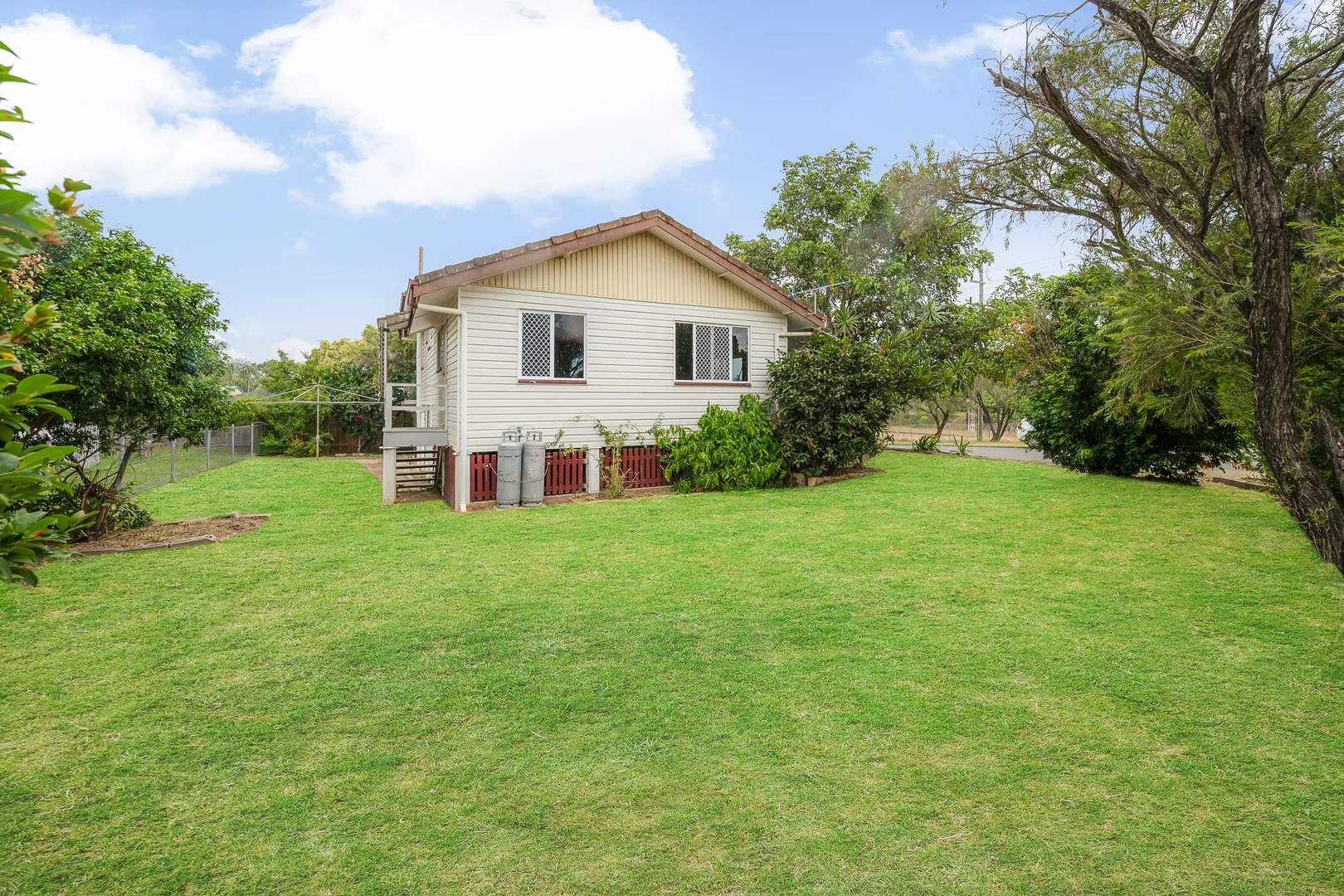 Additional image 18 of 20 Brisbane Street, Barney Point QLD 4680