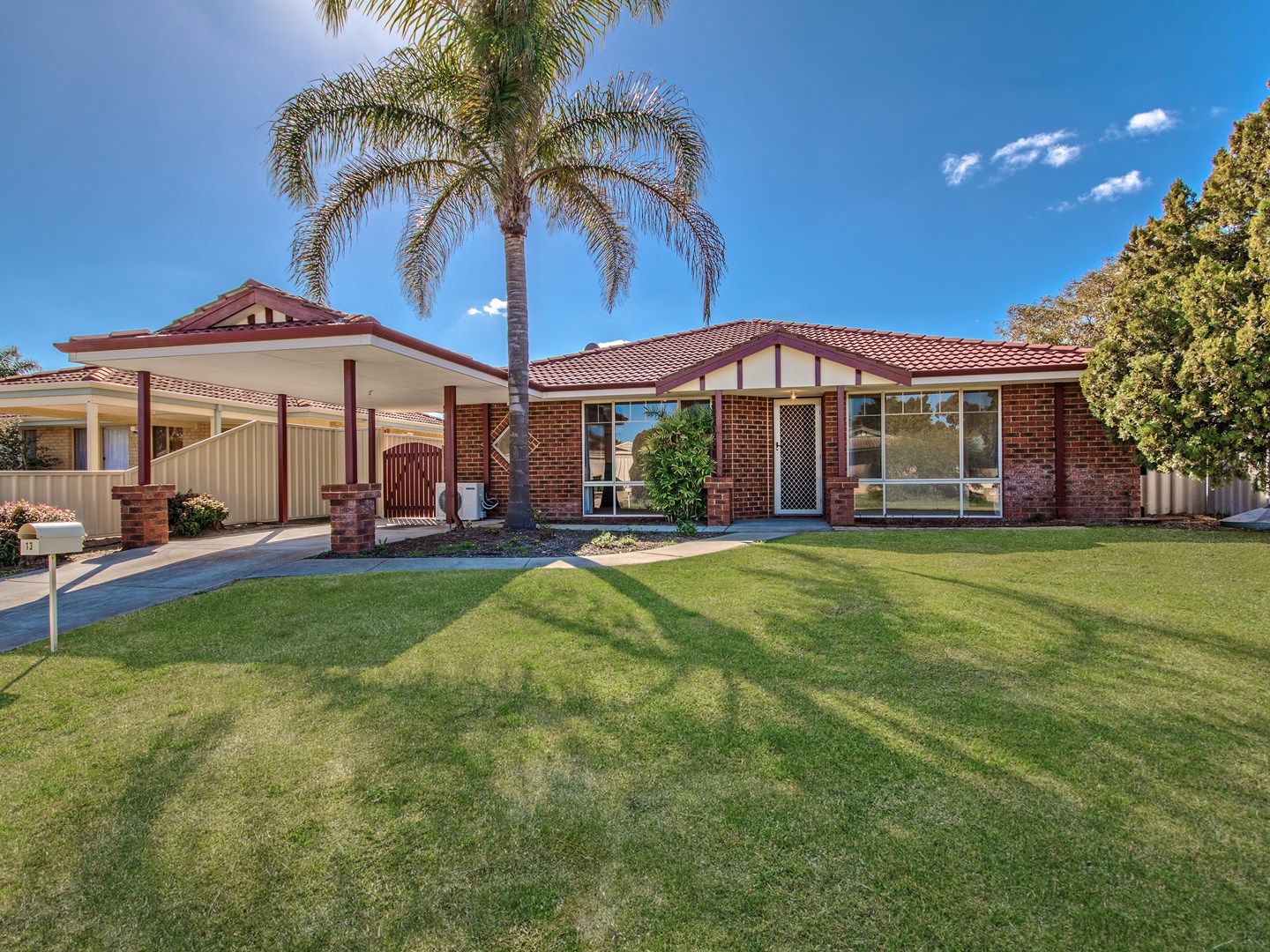 13 Pallarup Grove, Waikiki WA 6169, Image 0