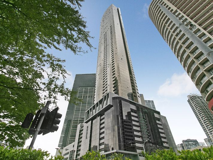 2 bedrooms Apartment / Unit / Flat in 3305/9 POWER STREET SOUTHBANK VIC, 3006