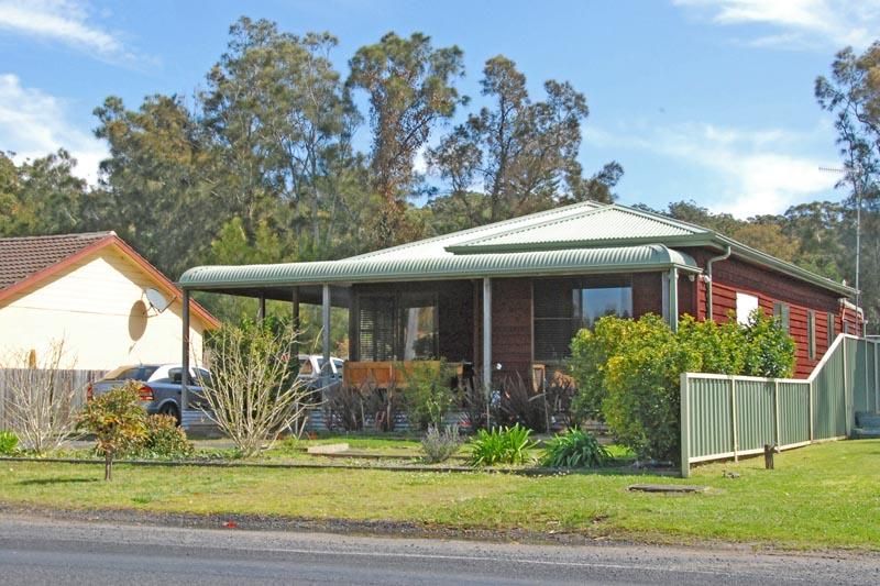 21 Greenfield Road, Empire Bay NSW 2257