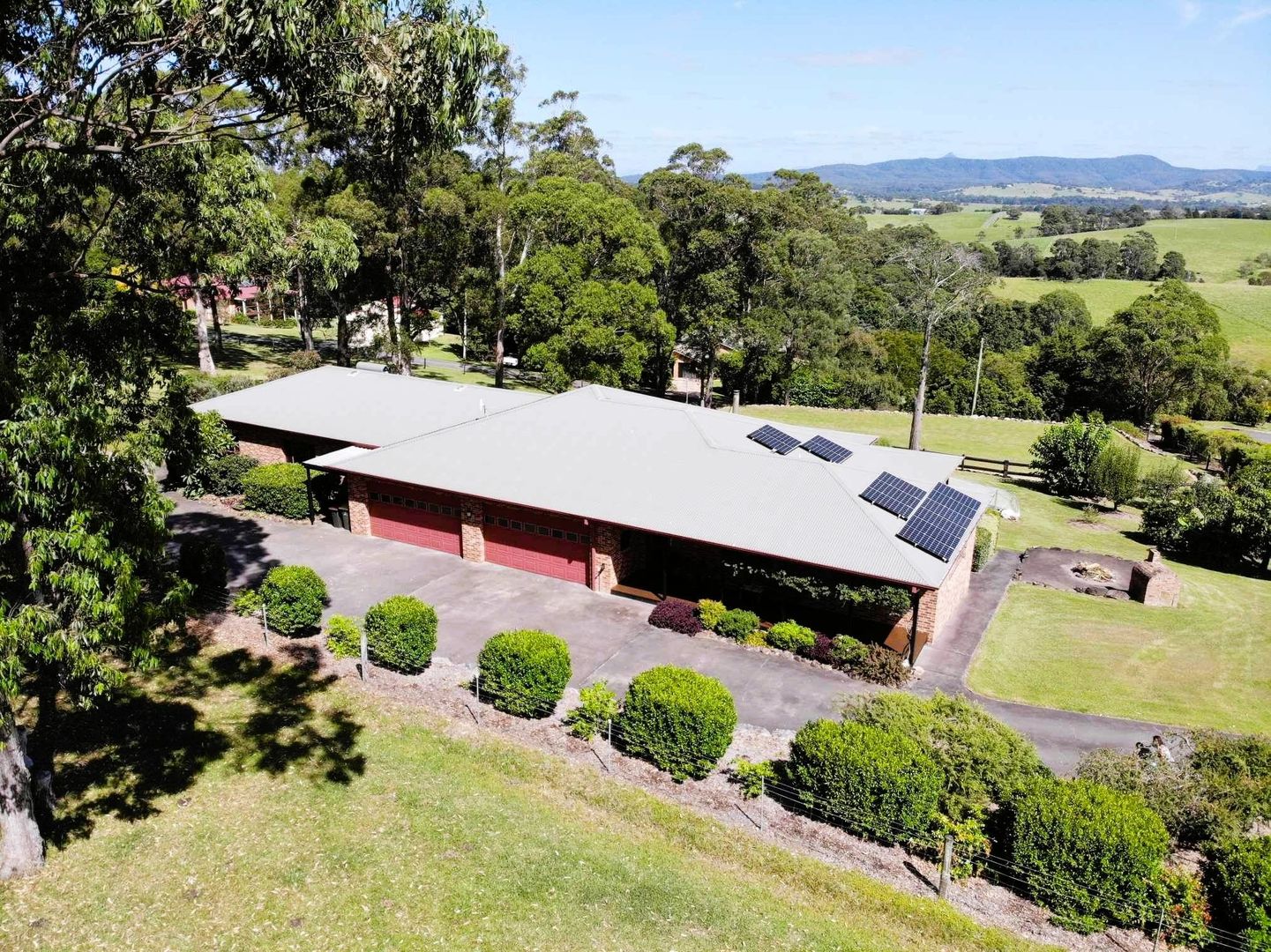 11 HILLVIEW PLACE, Ulladulla NSW 2539 Rural Lifestyle Property for Sale