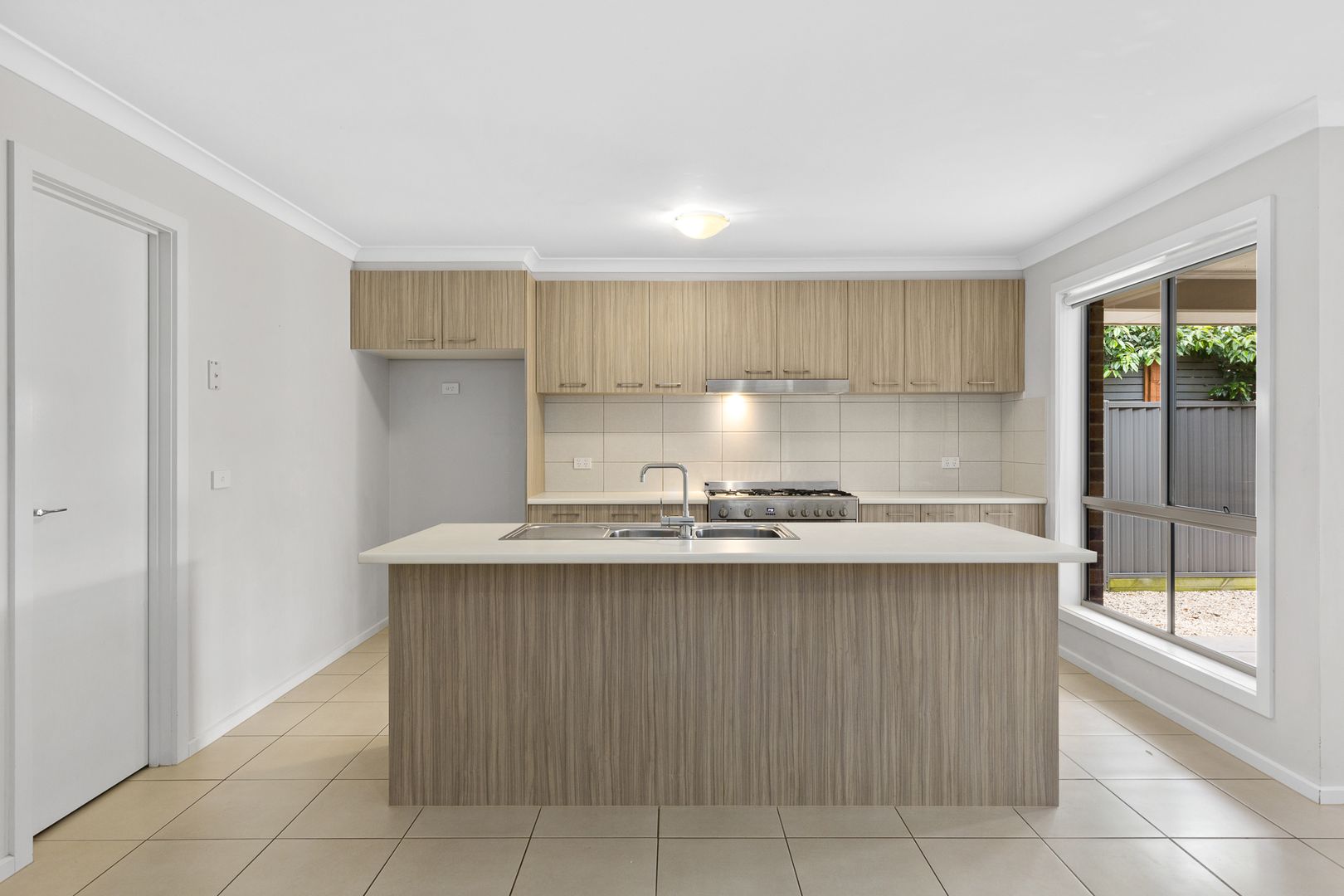 15 Pengelly Road, Lucas VIC 3350 House For Rent 440 Domain