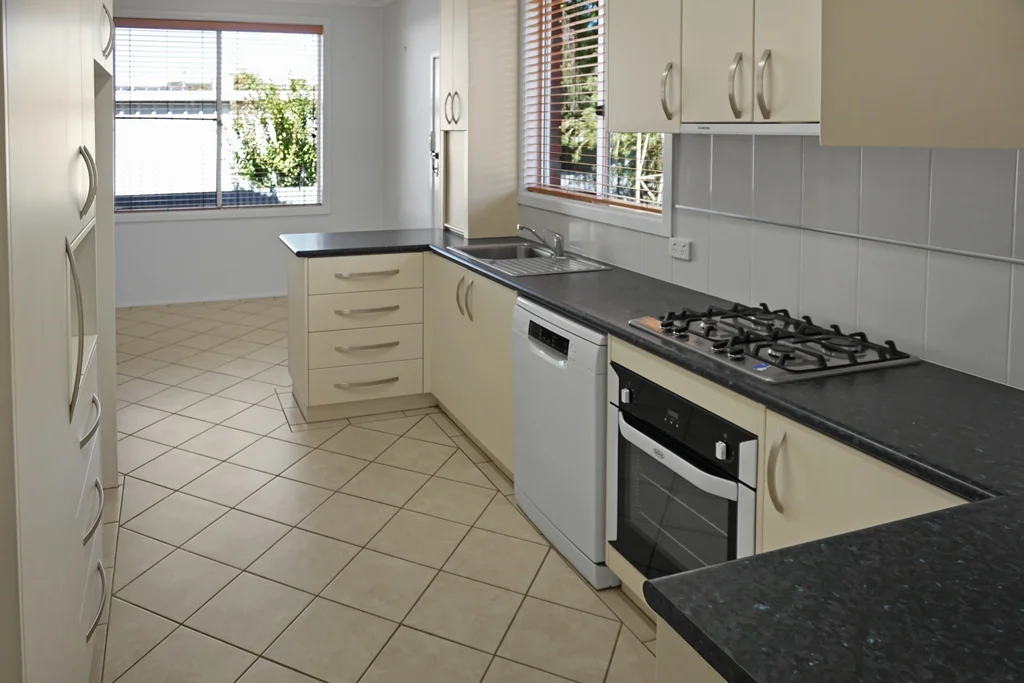 Additional image 5 of 18 Victory Street, West Wyalong NSW 2671