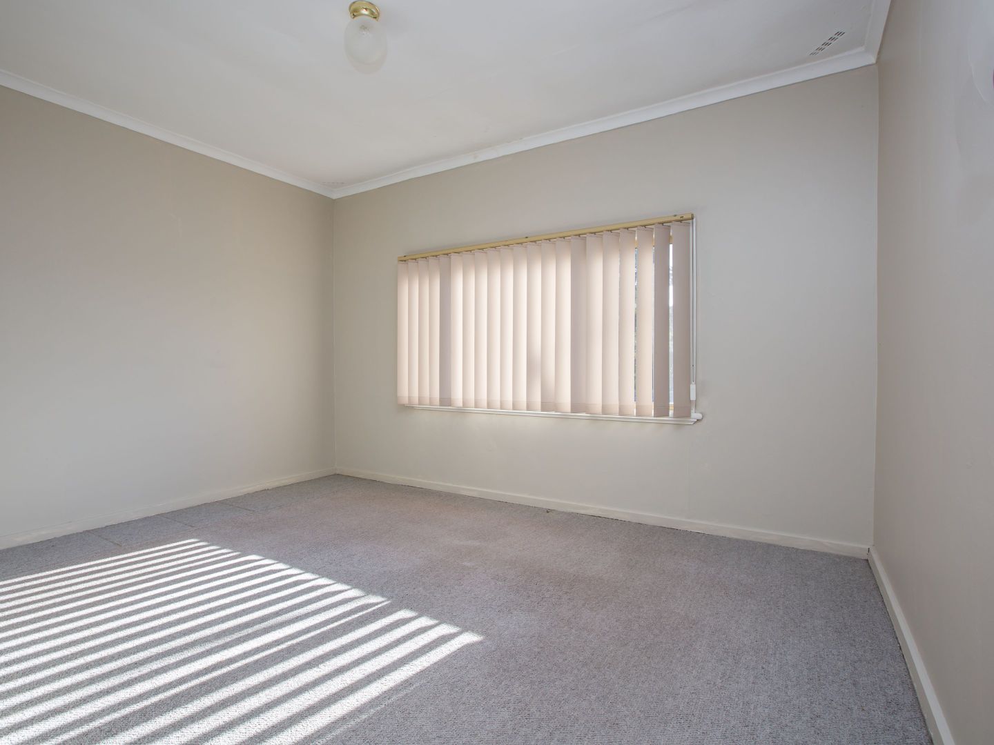 39 Deakin Street, Collie WA 6225, Image 1