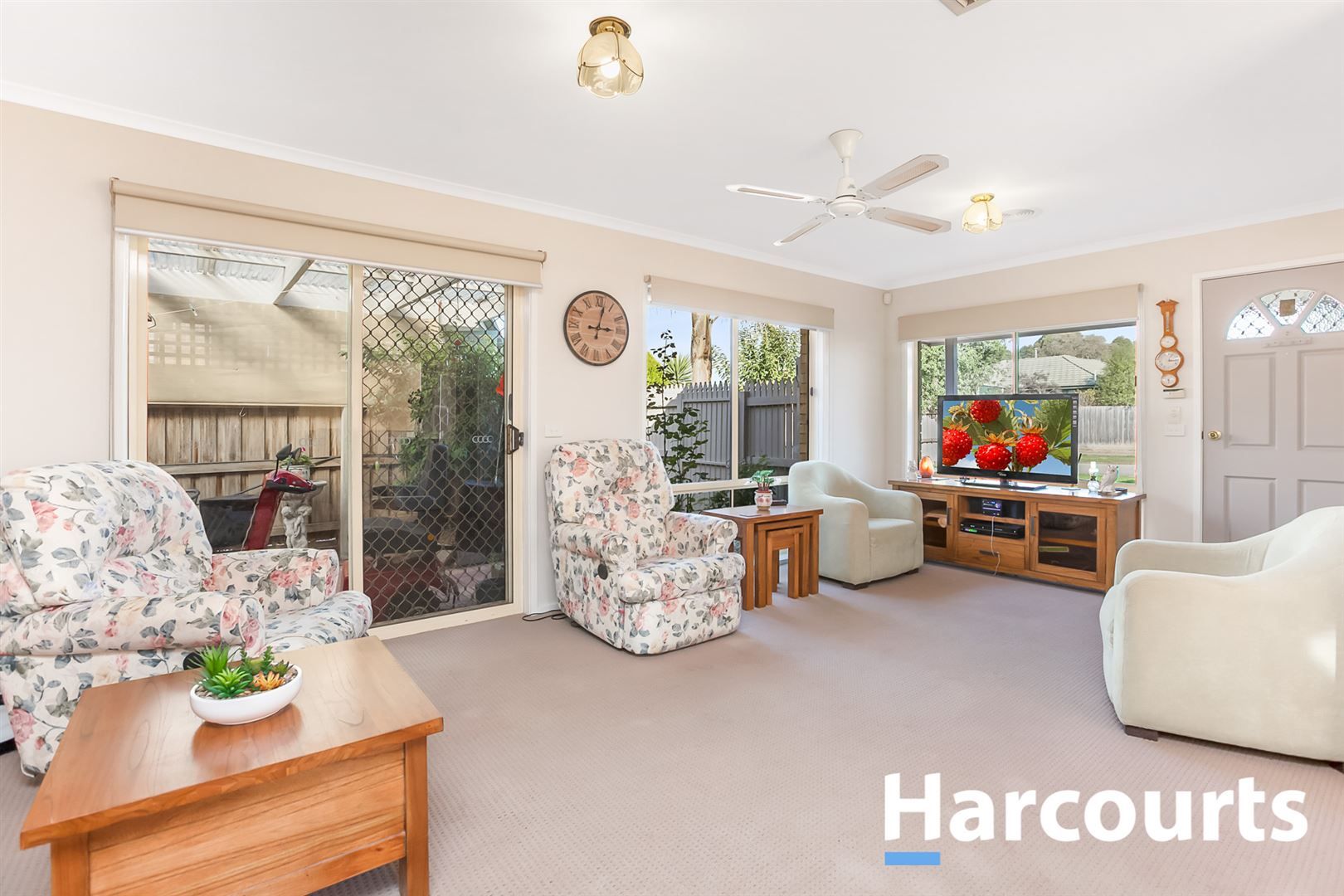 50 Willora Crescent, Cranbourne West VIC 3977, Image 2