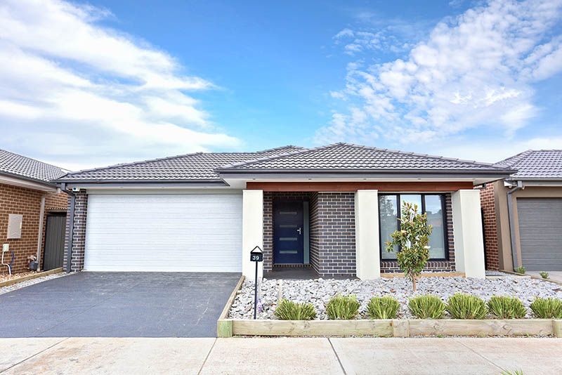 39 Nundroo Crescent, Wollert VIC 3750