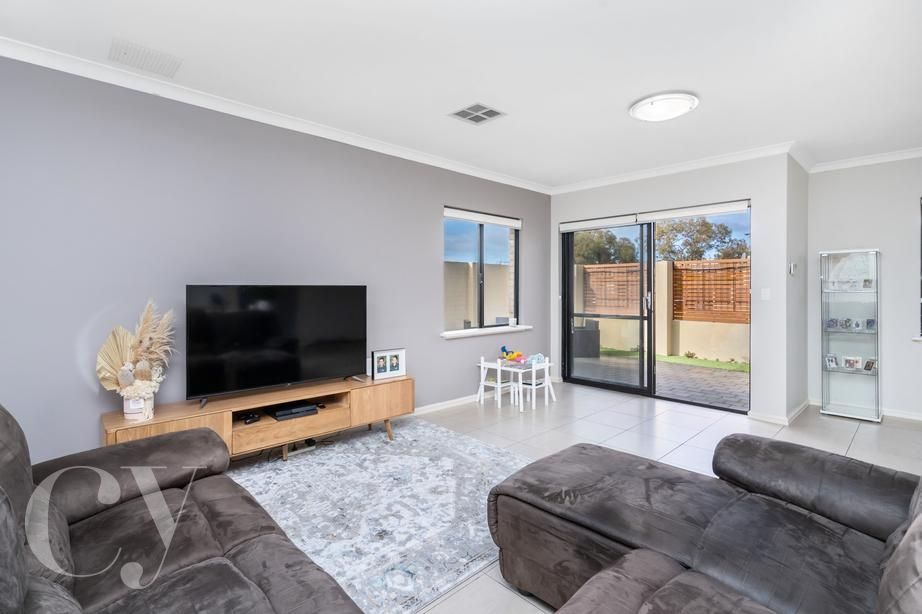 3 bedrooms Villa in  AUBIN GROVE WA, 6164