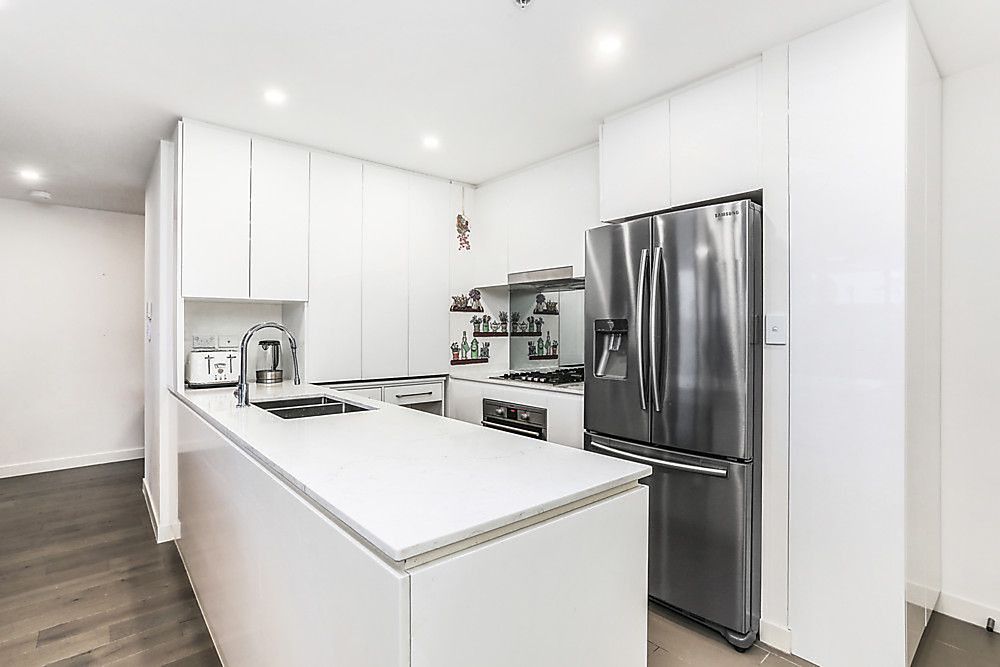 2 bedrooms Apartment / Unit / Flat in 117/25-31 Treacy Street HURSTVILLE NSW, 2220