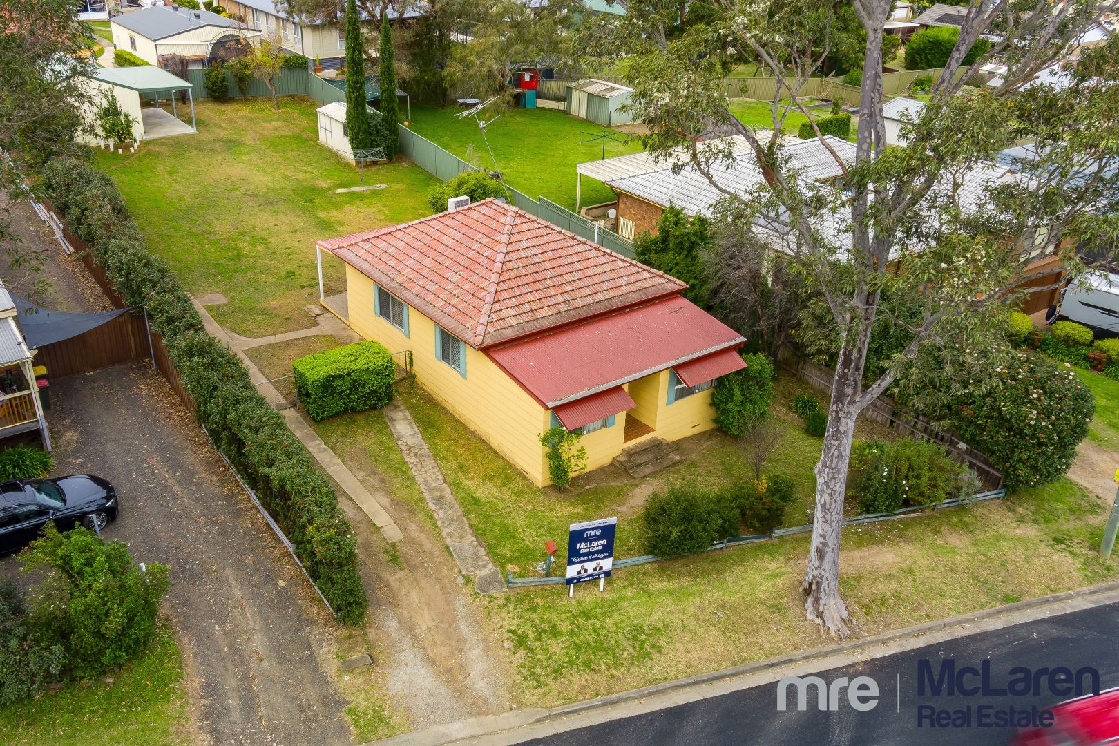 862 Montpellier Drive, The Oaks NSW 2570, Image 1