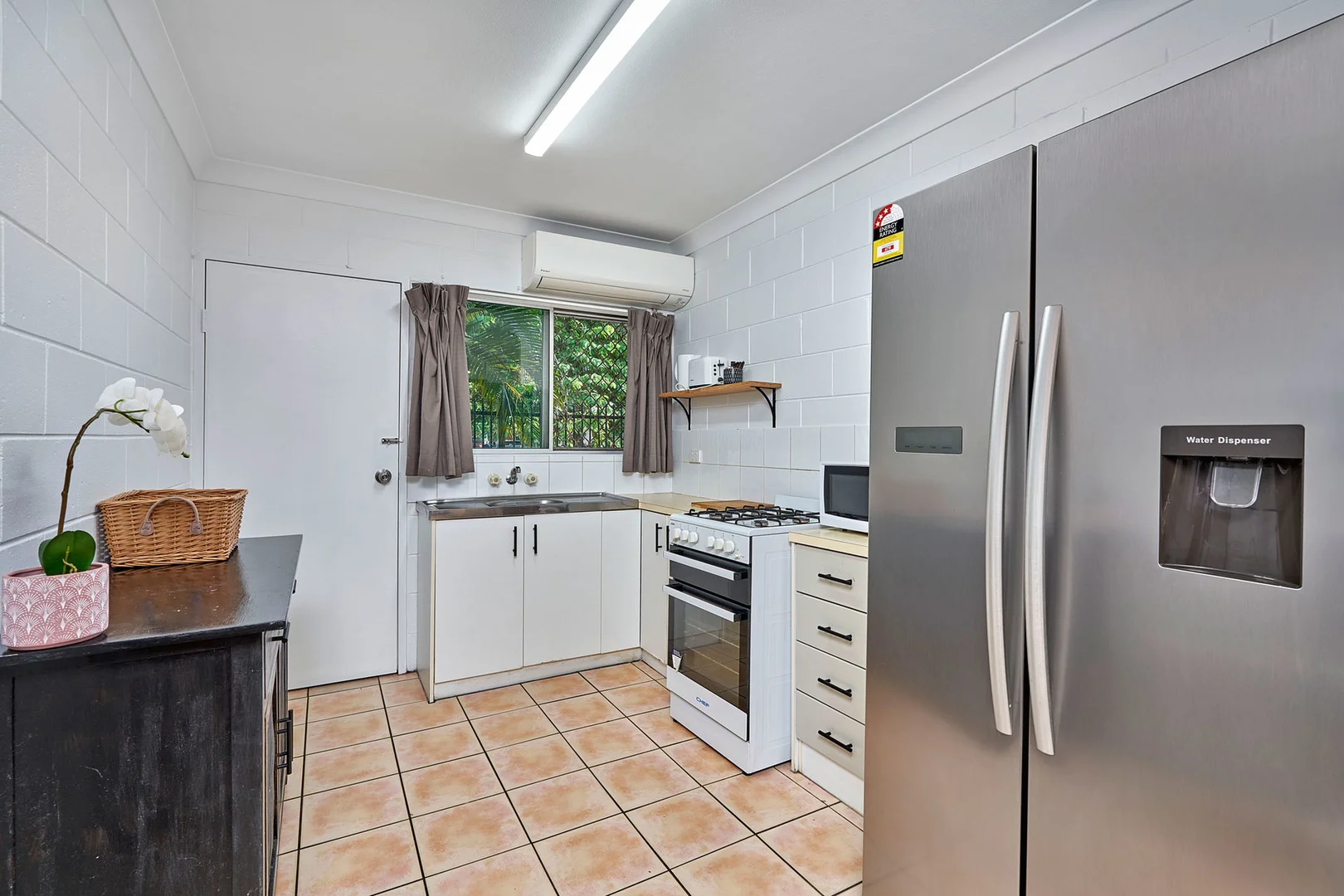 Additional image 3 of 5/270-278 Sheridan Street, Cairns North QLD 4870