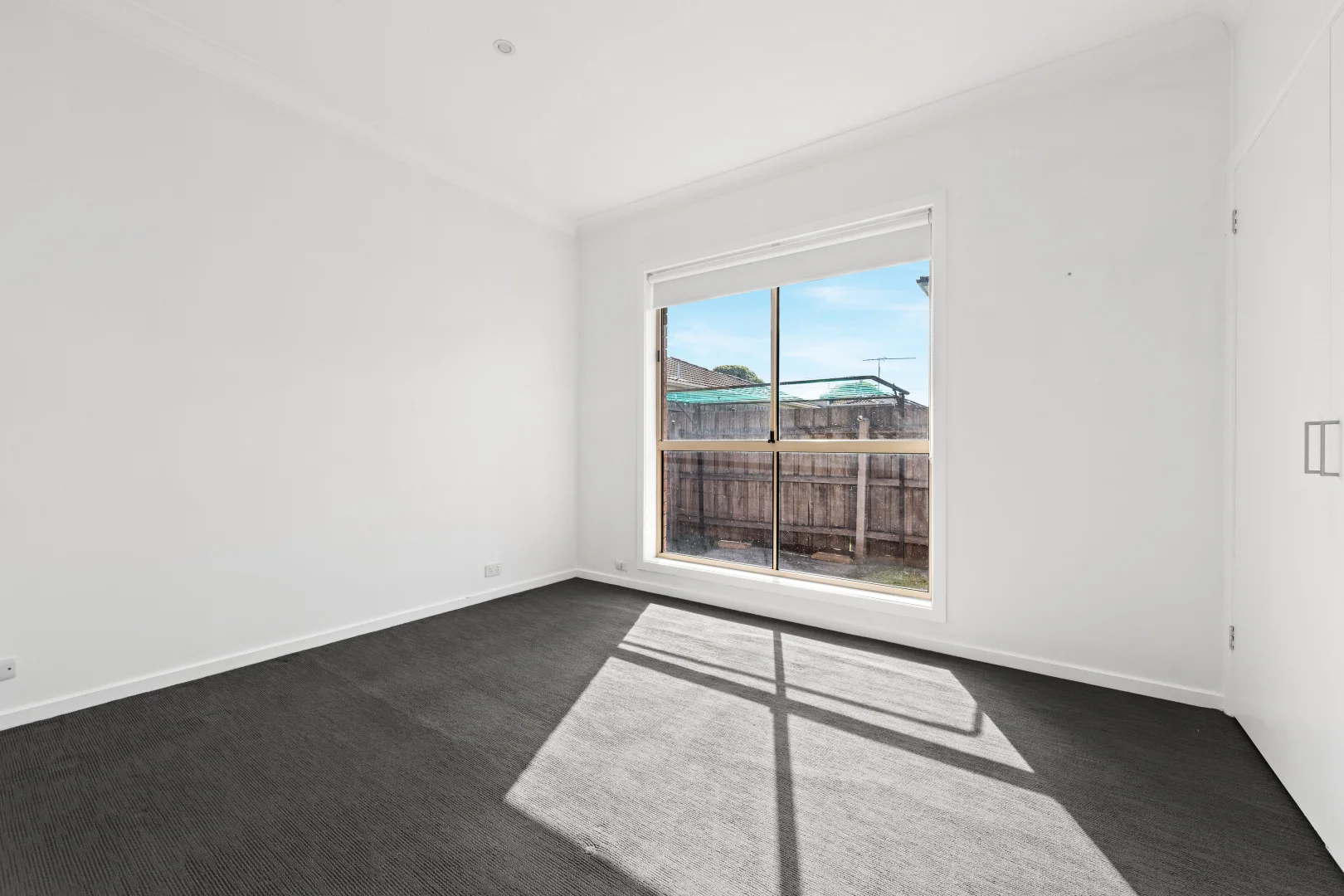 Additional image 9 of 2/46 Woodland Street, Strathmore VIC 3041
