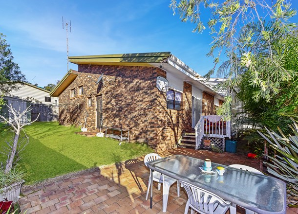 23 Alistair Avenue, Forresters Beach NSW 2260