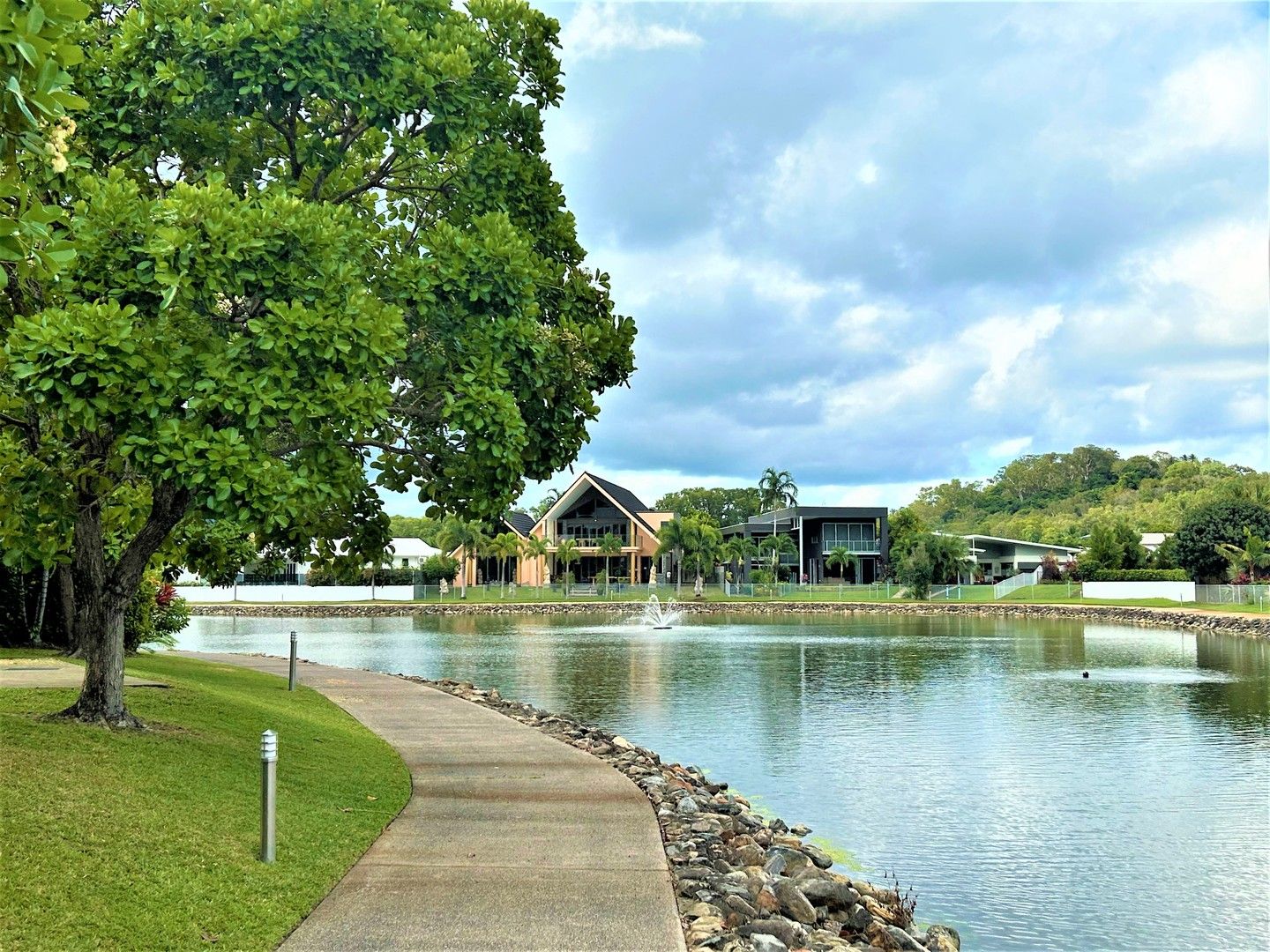 1 bedrooms Apartment / Unit / Flat in 1201/2-8 Bluewater Lane TRINITY BEACH QLD, 4879