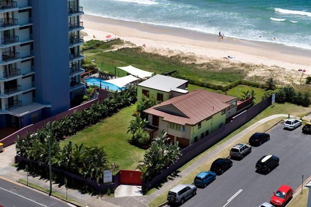 3551 Main Beach Parade, MAIN BEACH QLD 4217, Image 2