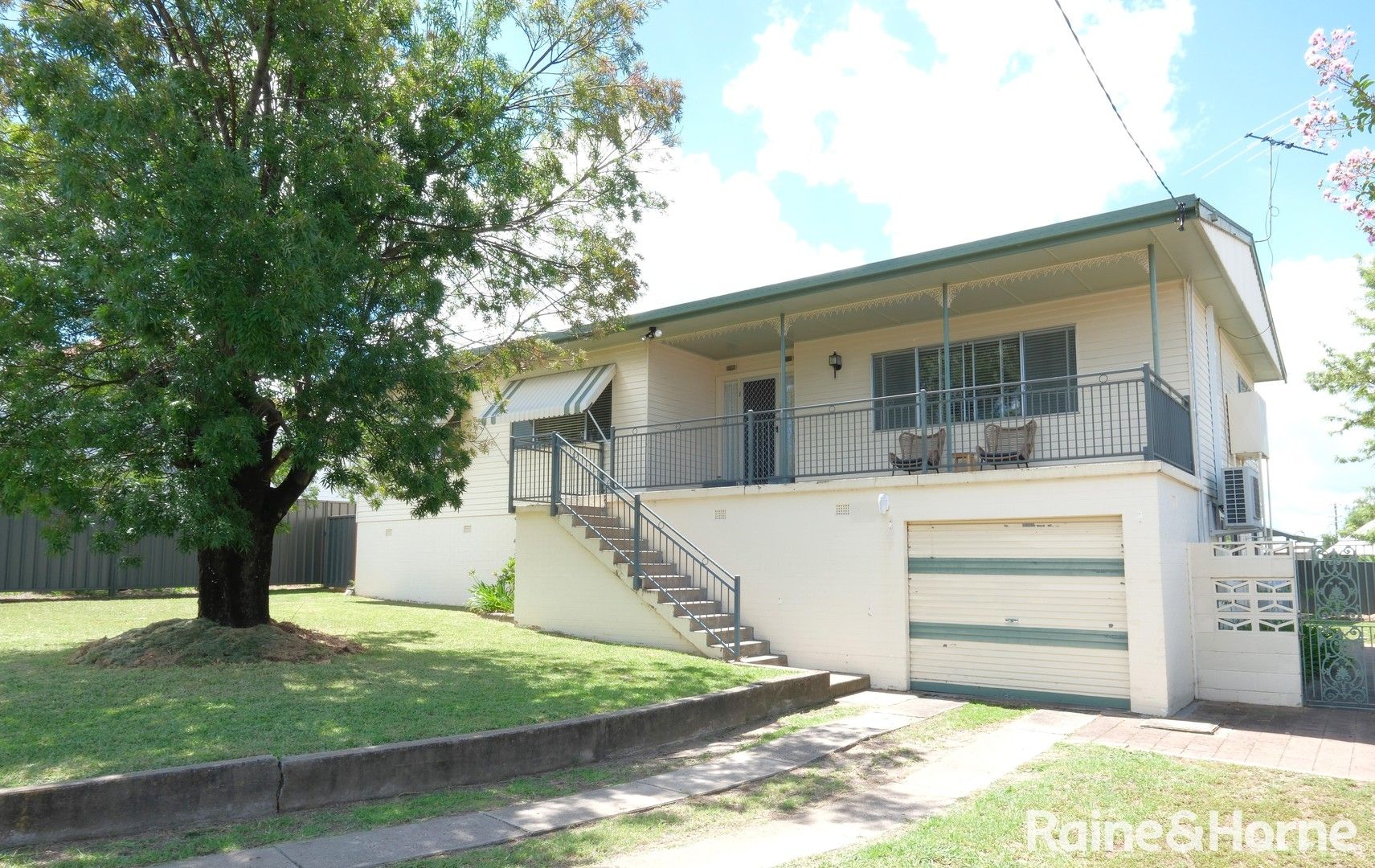 16 Carlyle Street, Inverell NSW 2360, Image 0