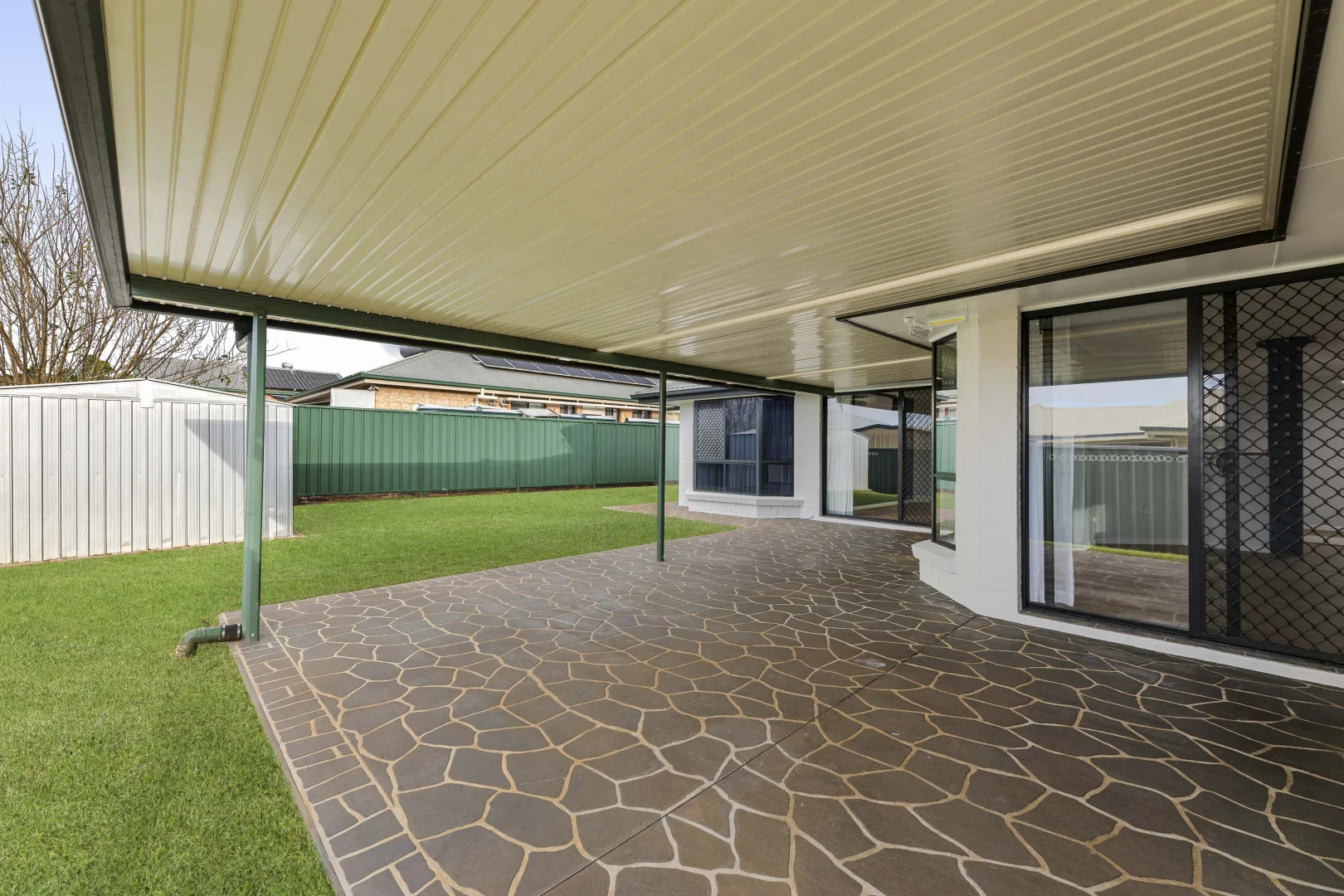 Additional image 13 of 25 Prime Minister Drive, Middle Ridge QLD 4350