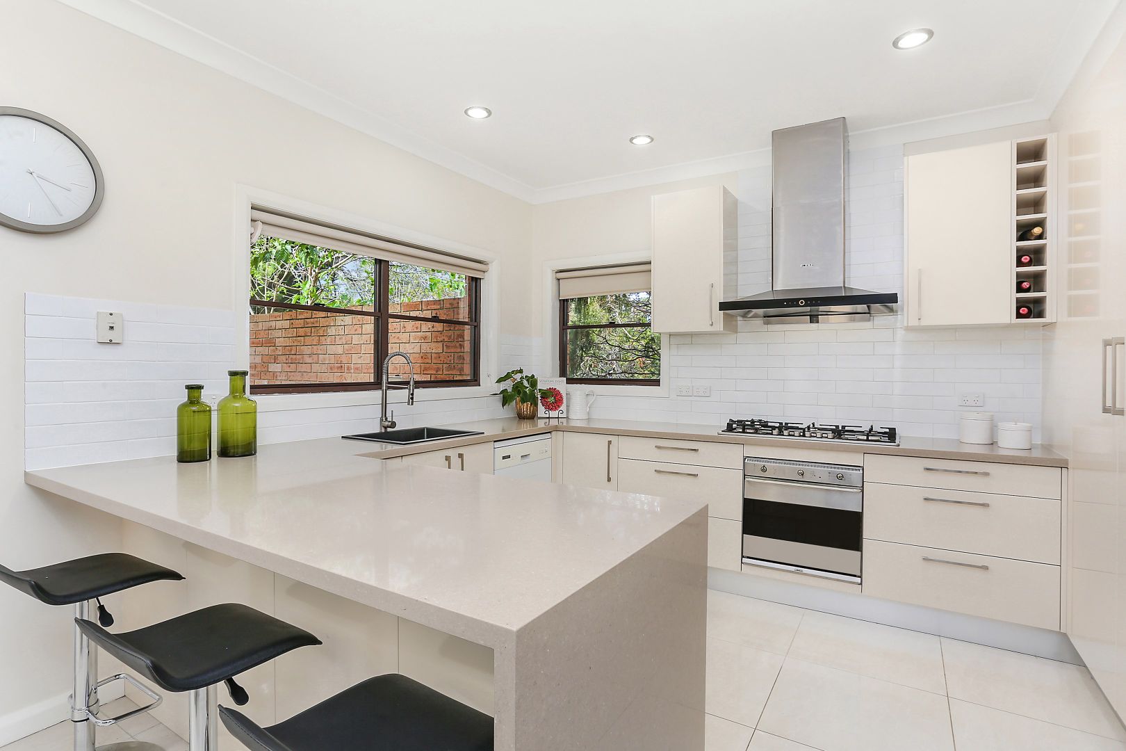 6 Coventry Close, North Epping NSW 2121, Image 2