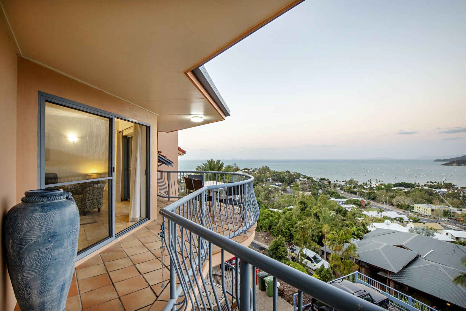 19/2 Nara Avenue, Airlie Beach QLD 4802, Image 0