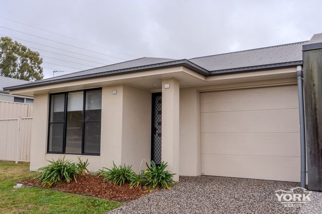 Picture of 1/3 Minnett Street, GLENVALE QLD 4350