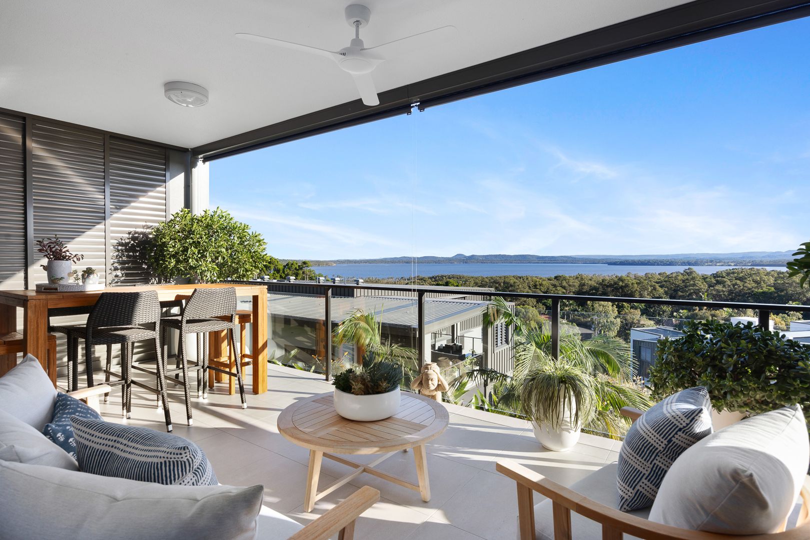2212/15 Lakeview Rise, Noosa Heads QLD 4567, Image 2